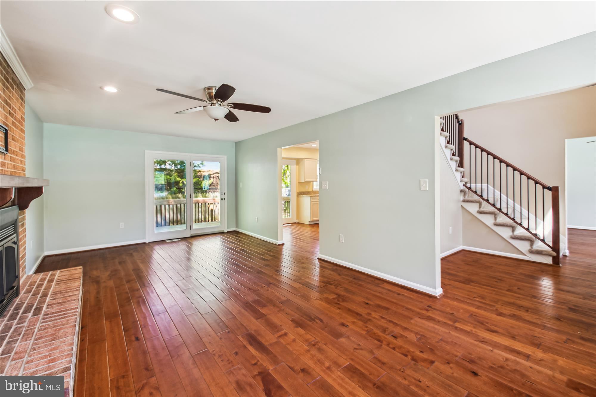 CEDARHURST ON THE BAY - Residential