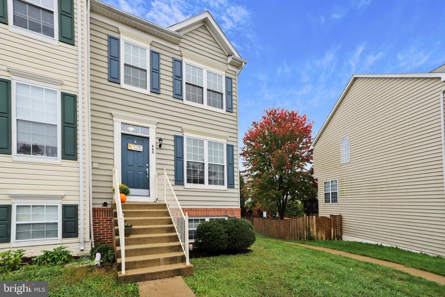 Sunny and Bright end unit nestled in Sycamore Hill offering updated white kitchen cabinets, hardwood floor, pantry and breakfast-nook. Enter main level into the living-room and see the light hardwood flooring. Neutral paint on all 3 levels creates a calm cohesive space. Enjoy WFH with many upgrades throughout this home. Hardwood floors, carpeting, windows, roof, AC, 2 decks, fence were all replaced in 2018 - big ticket items only 2 years old. Master Bedroom has large walk in closet with adjustable shelving and ceiling fan. Upper level has 3 beds and 2 full baths. Lower level offers a family room with built in cabinetry and sink, 4th bed and 3rd full bath. Enjoy the updated inside space and private outside space with larger yard space for cookouts, gardening, play area. 2 Trex decks waiting for you to enjoy just out the back doors. Trex so easy to maintain for many years. Walk out basement to lower deck.   This home comes with a current tenant renting the 4th bedroom on lower level through Oct. 19, 2020.  Community pool, Tot Lot, tennis courts.  Enjoy being close to  Historic Charm of Old Town Leesburg and   a few blocks to Leesburg outlets.  Easy access to routes 15,7.  Plenty of shopping nearby includes: Target, Costco, Home Depot.  Drive 15 minutes to Silver line Metro Station and 25 minutes to Dulles Airport.