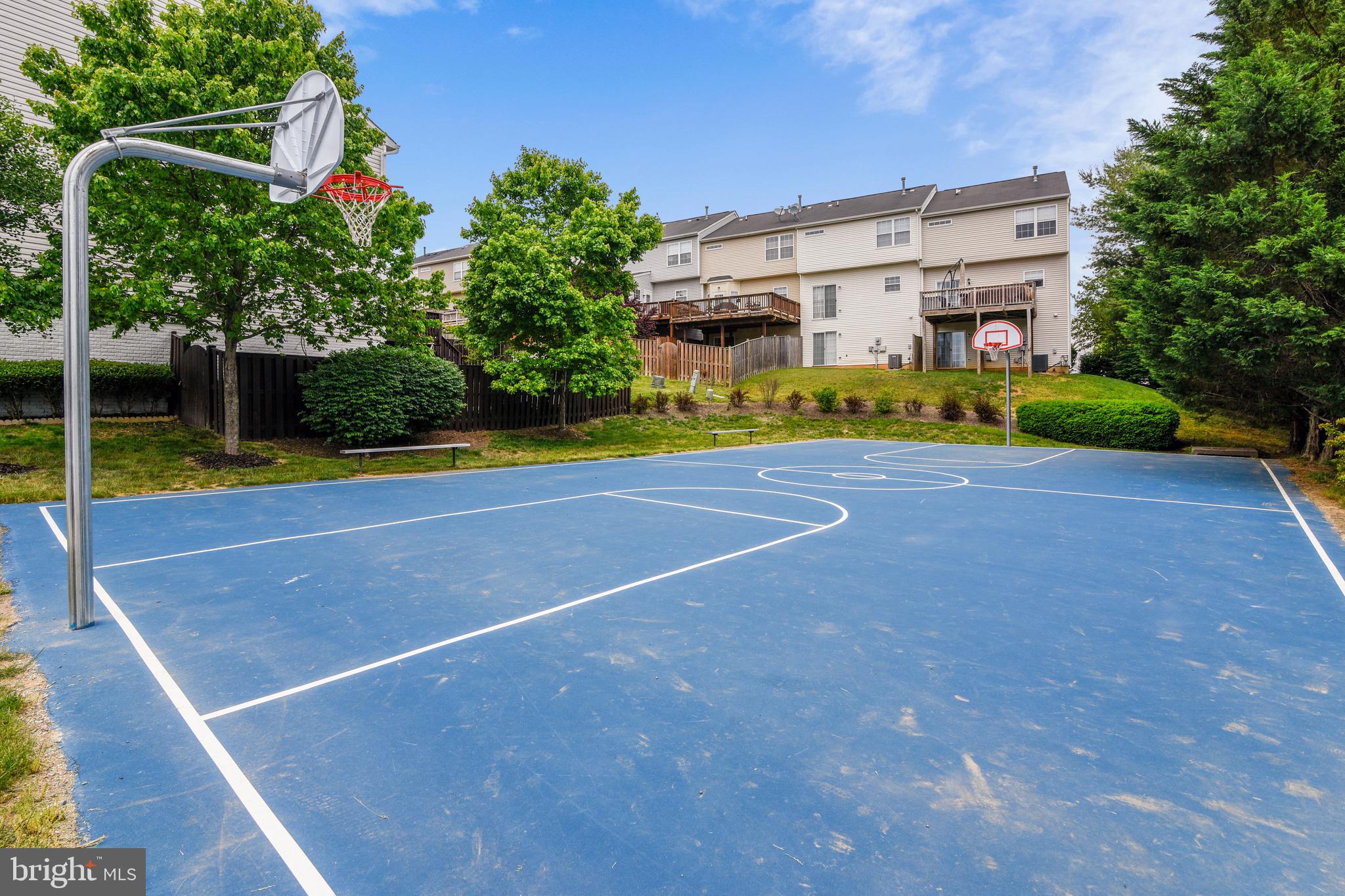 SYCAMORE HILL - Residential