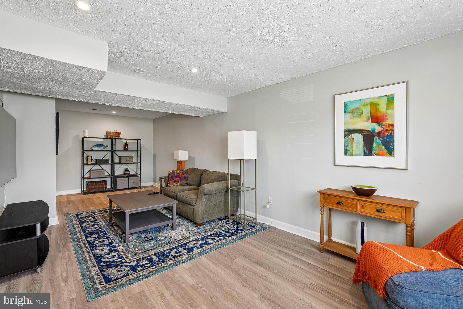 WESMOND - Residential