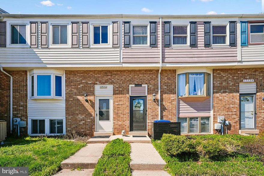 Welcome to 17532 Kohlhoss Road, a beautifully updated townhome offering comfort, functionality, and a fully fenced backyard ideal for outdoor living. The eat‑in kitchen features ample cabinetry, cutting‑board countertops, a pantry, and space for casual dining. The bright and spacious living room offers excellent flow and direct access to the rear deck and pergola, creating seamless indoor‑outdoor living.
The upper level includes a generous primary bedroom with a walk‑in closet, two additional bedrooms, and a full hall bath. The finished lower level provides a cozy family room, dedicated laundry area, and abundant storage.
Ideally located within award‑winning Poolesville Elementary School, local shops, parks, restaurants, and scenic trails, this home combines thoughtful updates with the charm, walkability, and strong community feel of one of Maryland’s most desirable small towns.
