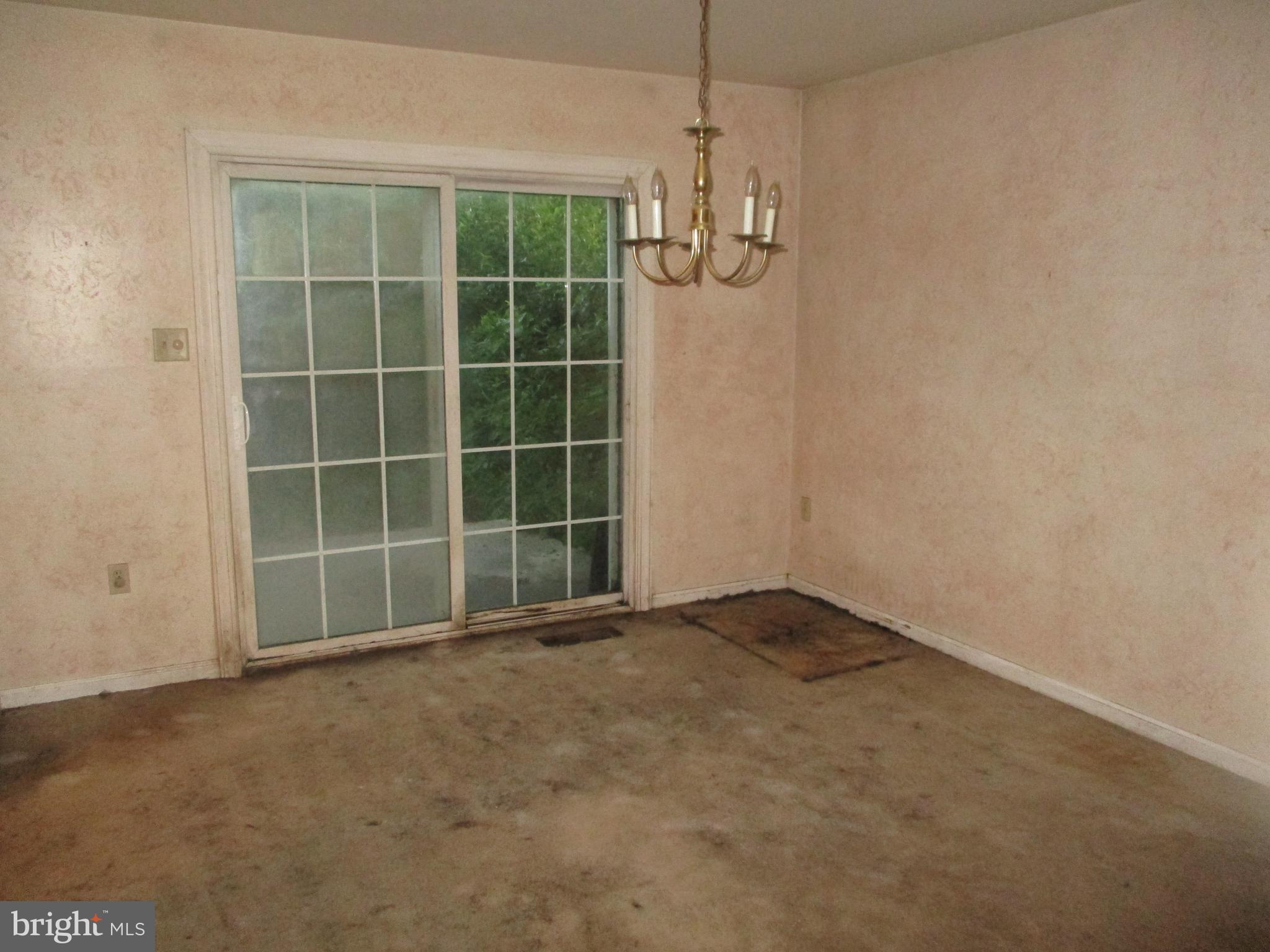 1782 ACORN DRIVE