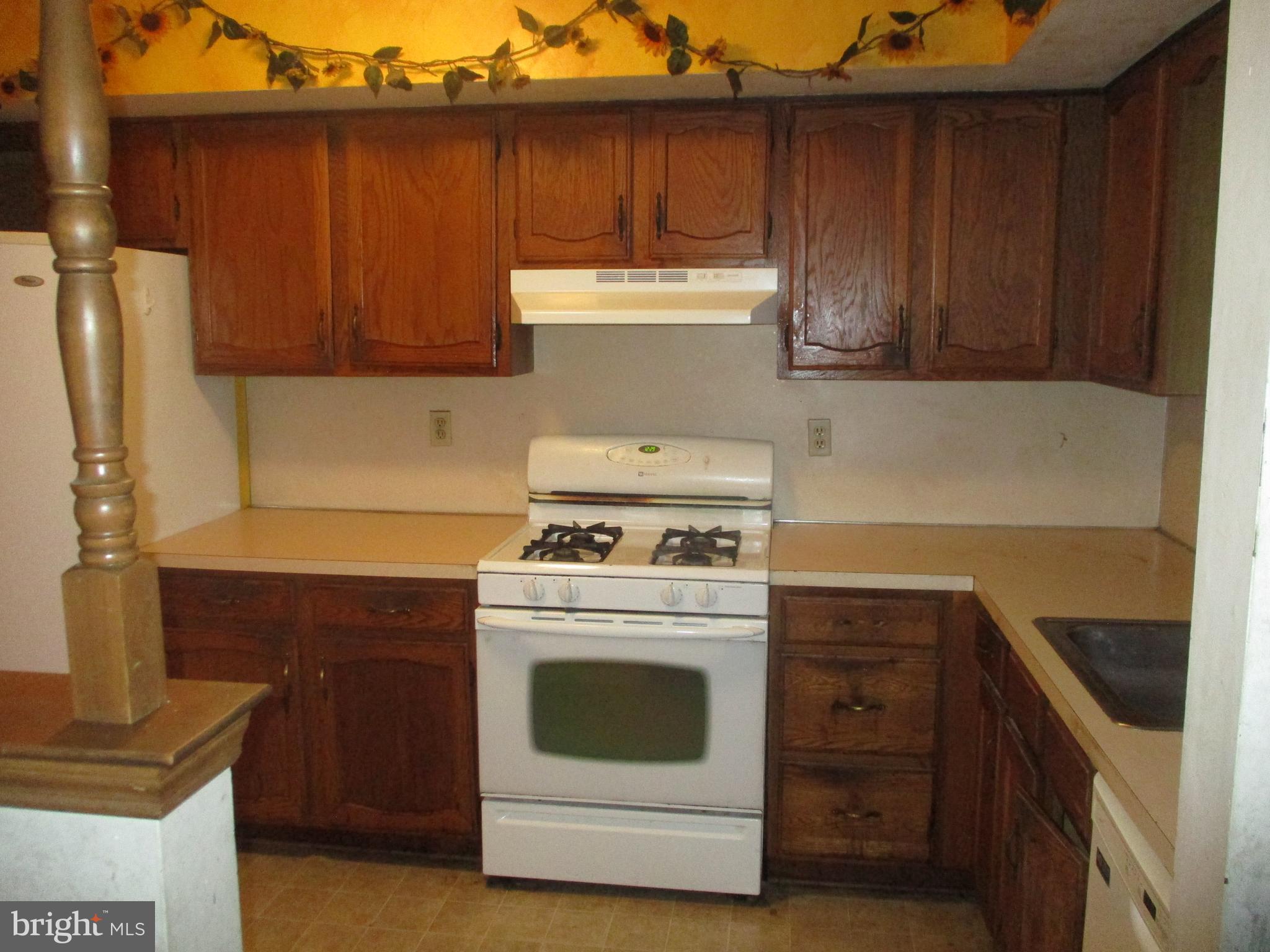 1782 ACORN DRIVE