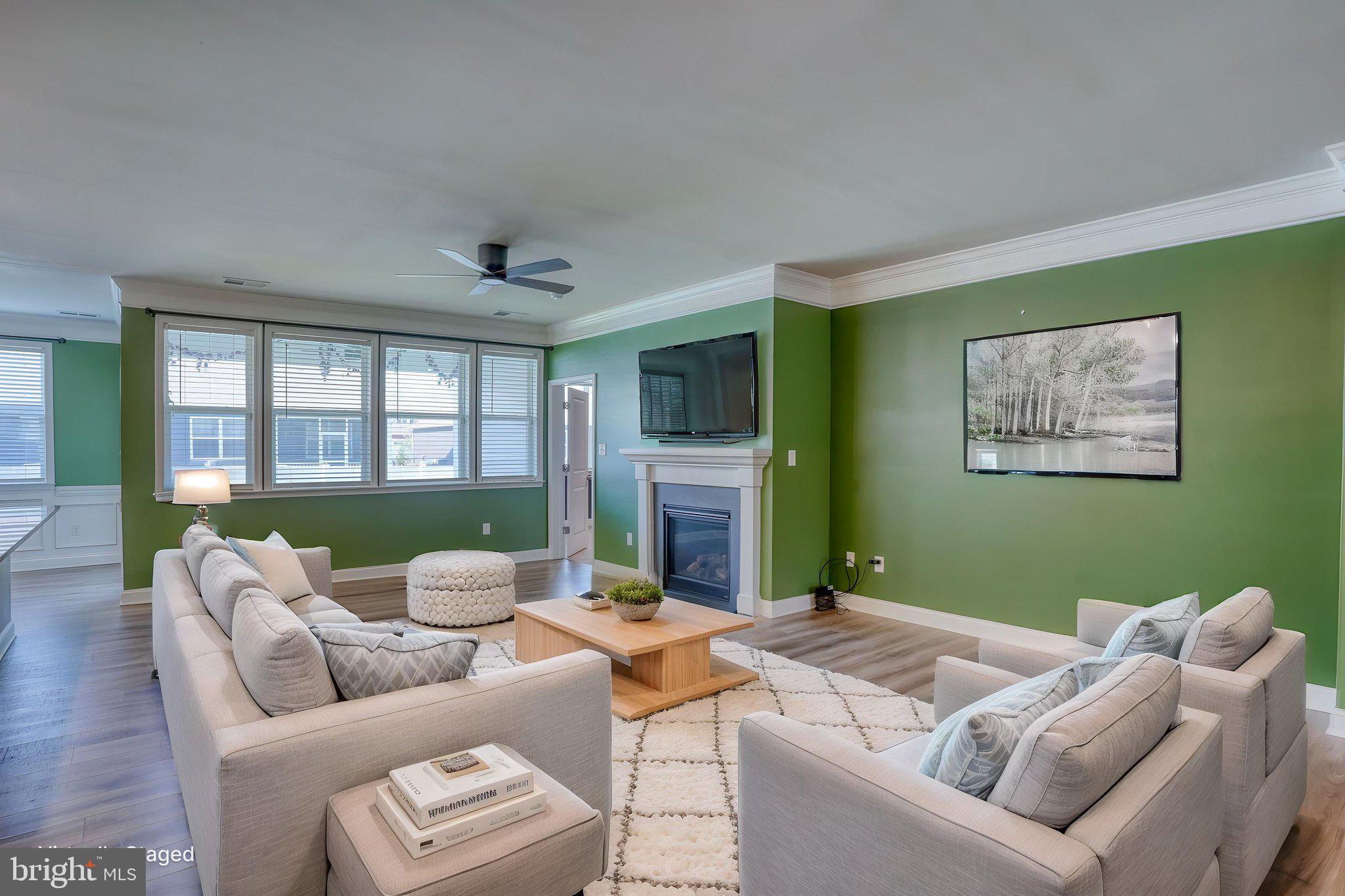 BERGMONT WOODS - Residential