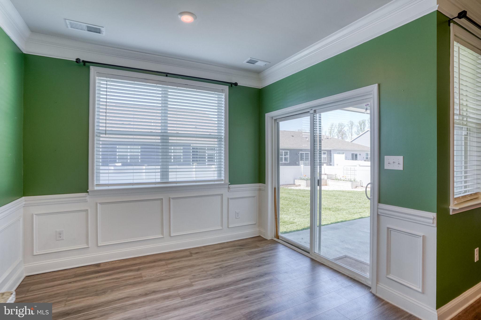 BERGMONT WOODS - Residential