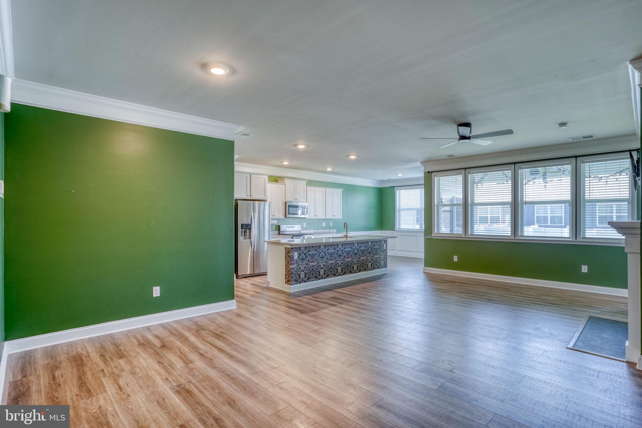 BERGMONT WOODS - Residential