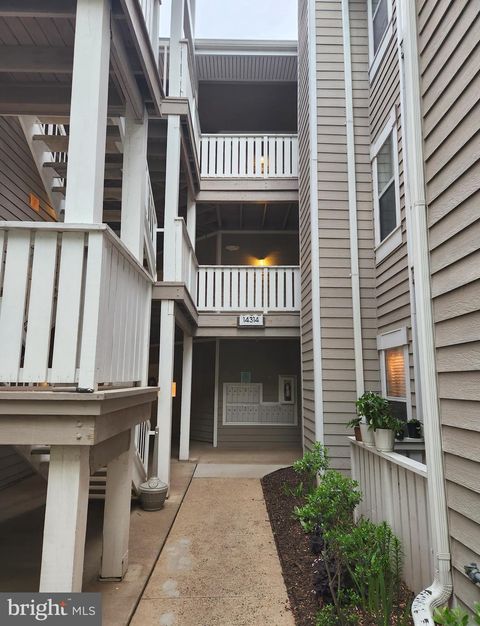 Photo of 14314 Climbing Rose Way #306, CENTREVILLE, VA 20121 (MLS # VAFX2306650)