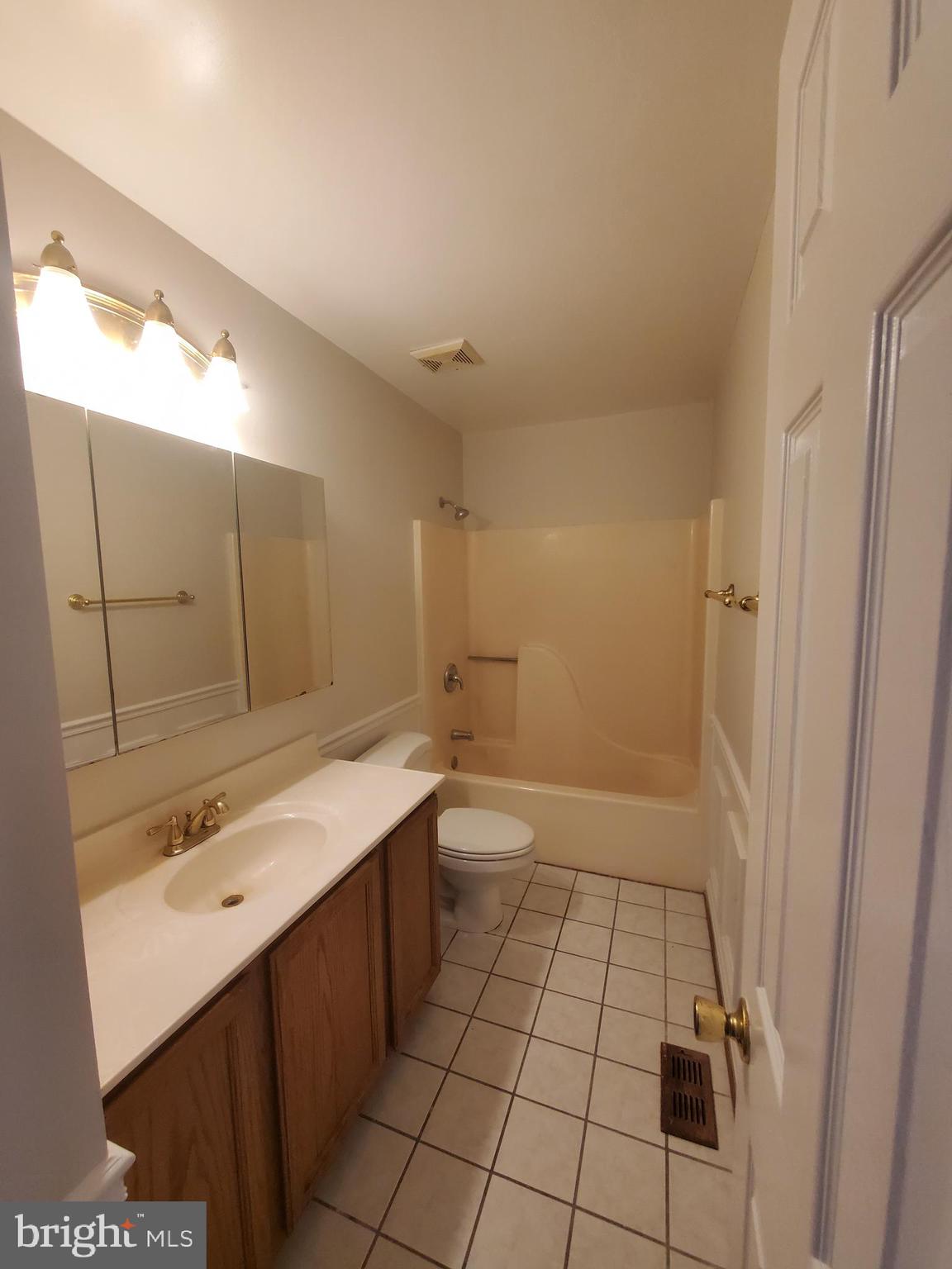 WANKOMA VILLAGE - Residential Lease