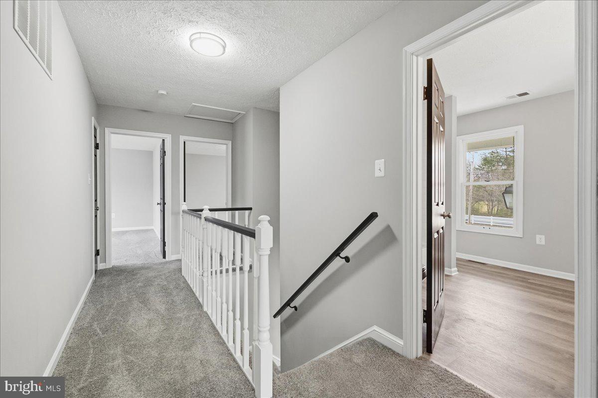 AMY & ELMERS FARM - Residential