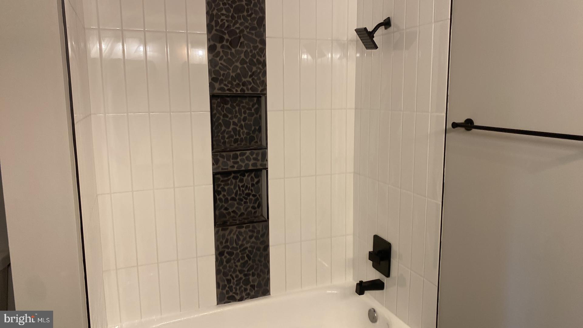 AMY & ELMERS FARM - Residential