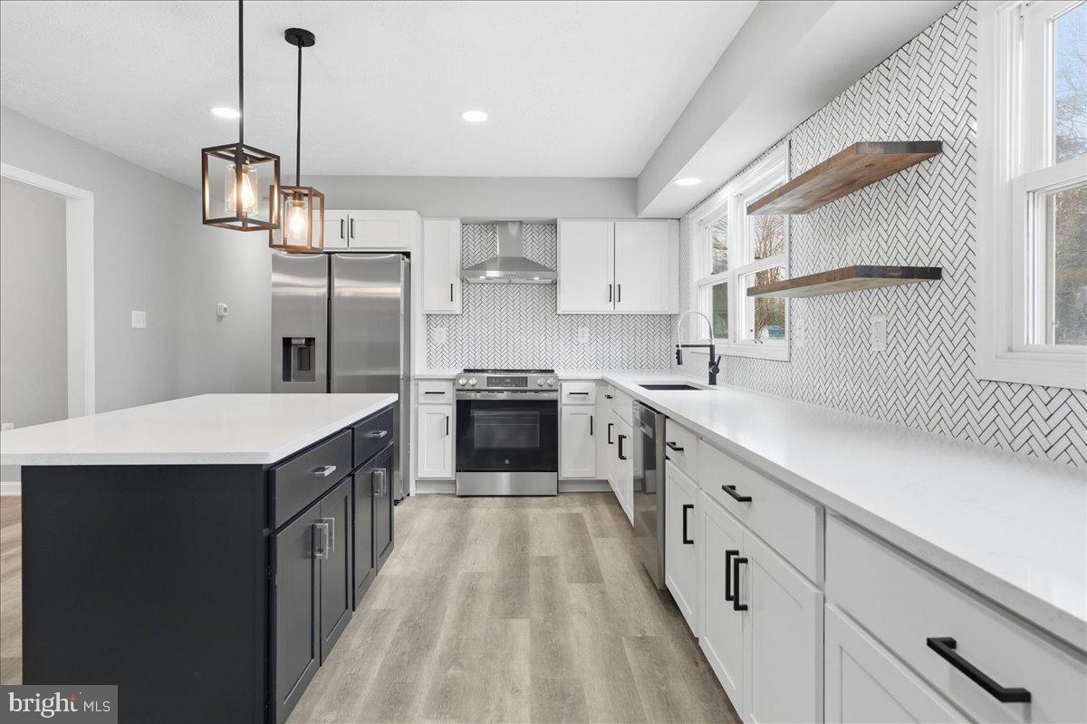 AMY & ELMERS FARM - Residential