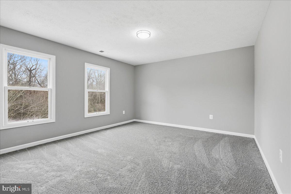 AMY & ELMERS FARM - Residential