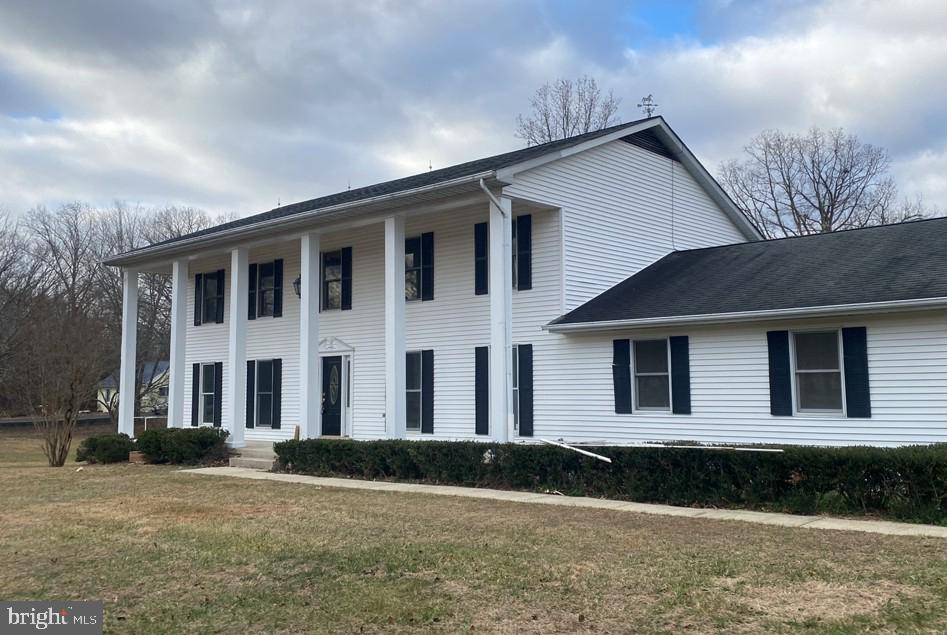 AMY & ELMERS FARM - Residential