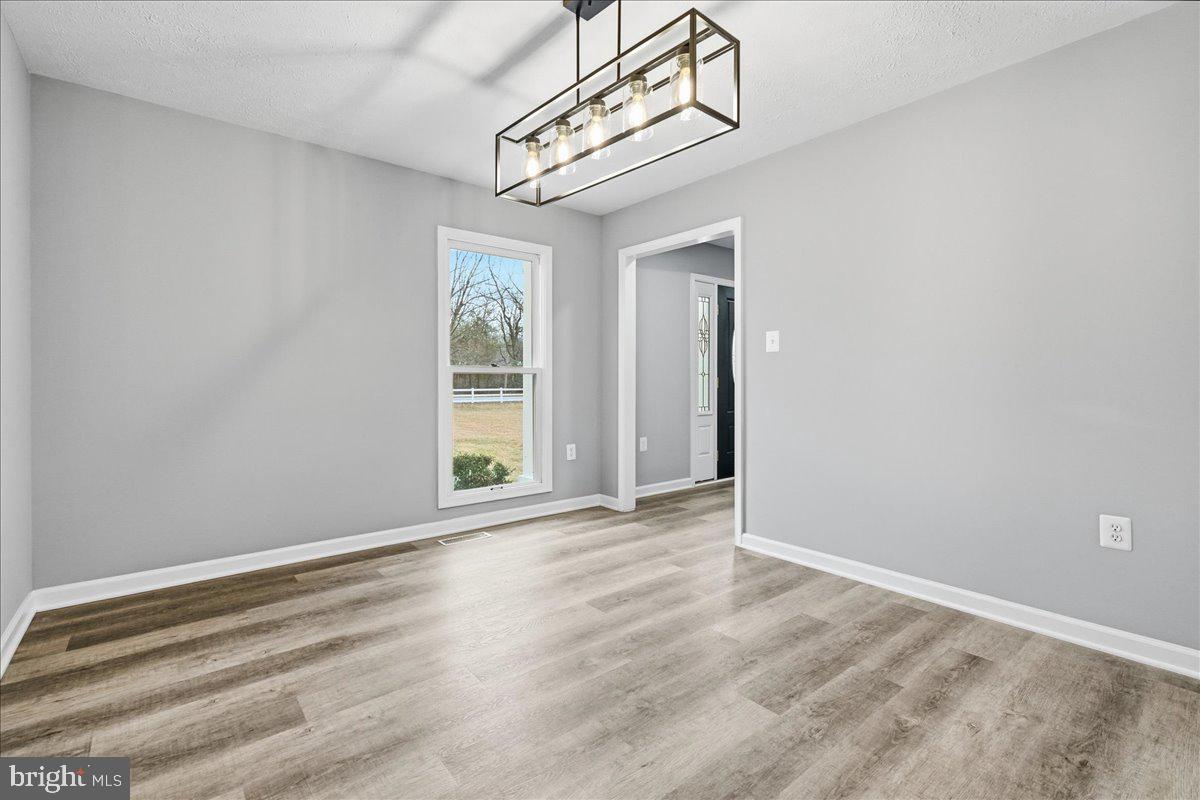 AMY & ELMERS FARM - Residential