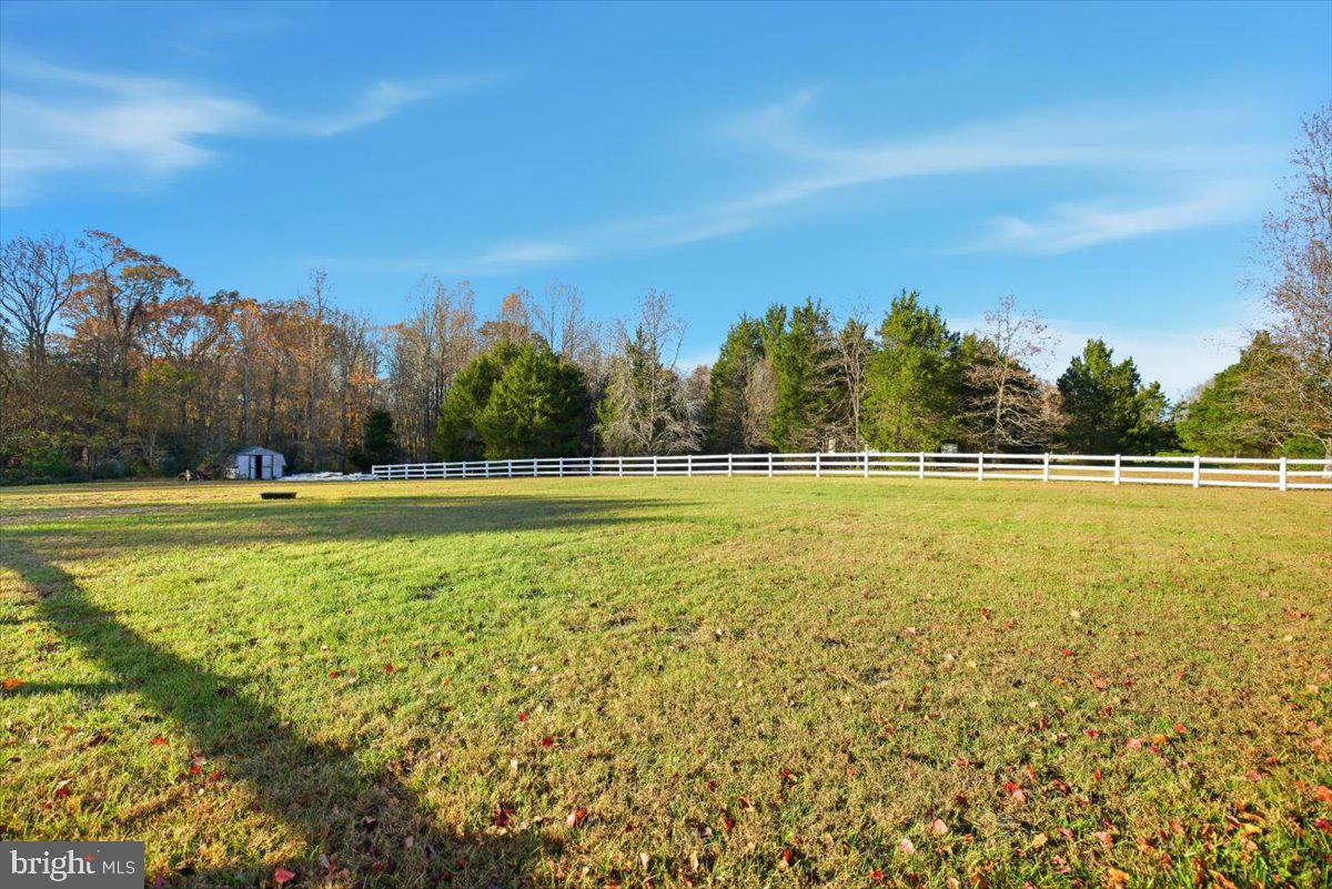 AMY & ELMERS FARM - Residential