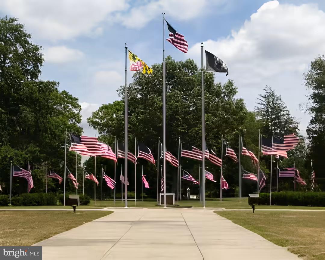 AMY & ELMERS FARM - Residential