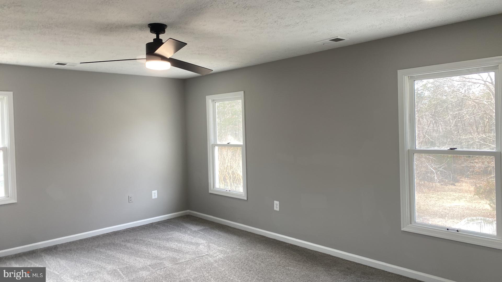 AMY & ELMERS FARM - Residential