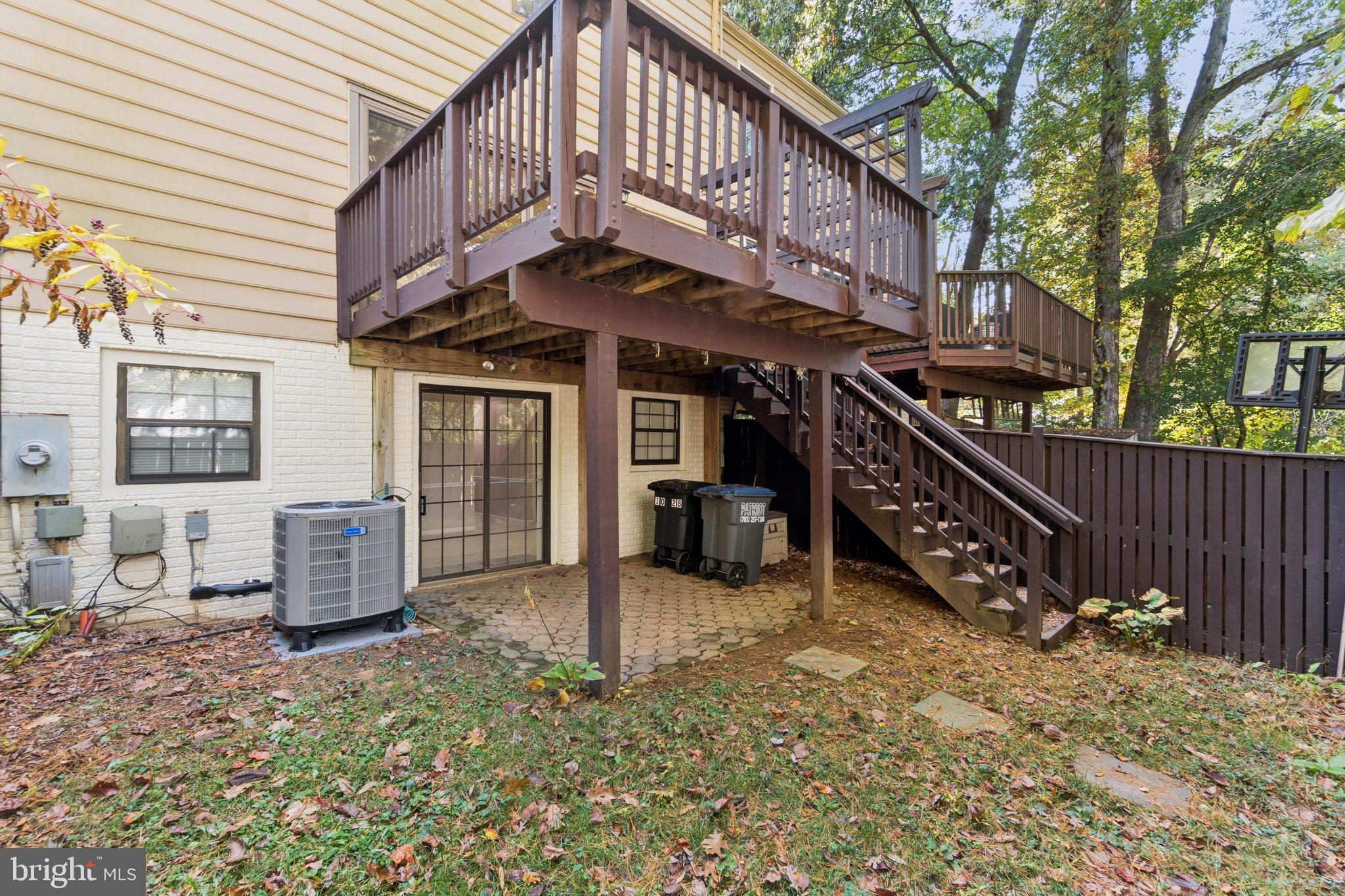 BURKE CENTRE - Residential Lease