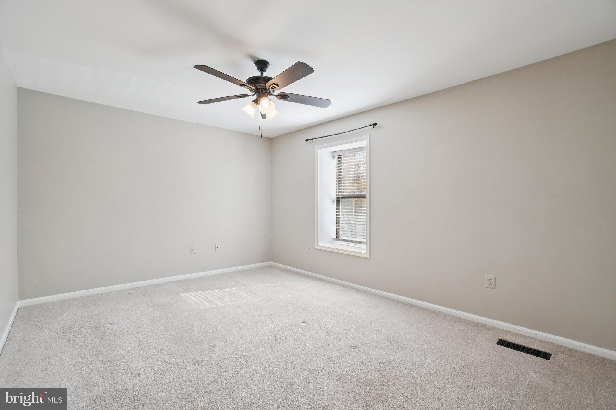 BURKE CENTRE - Residential Lease