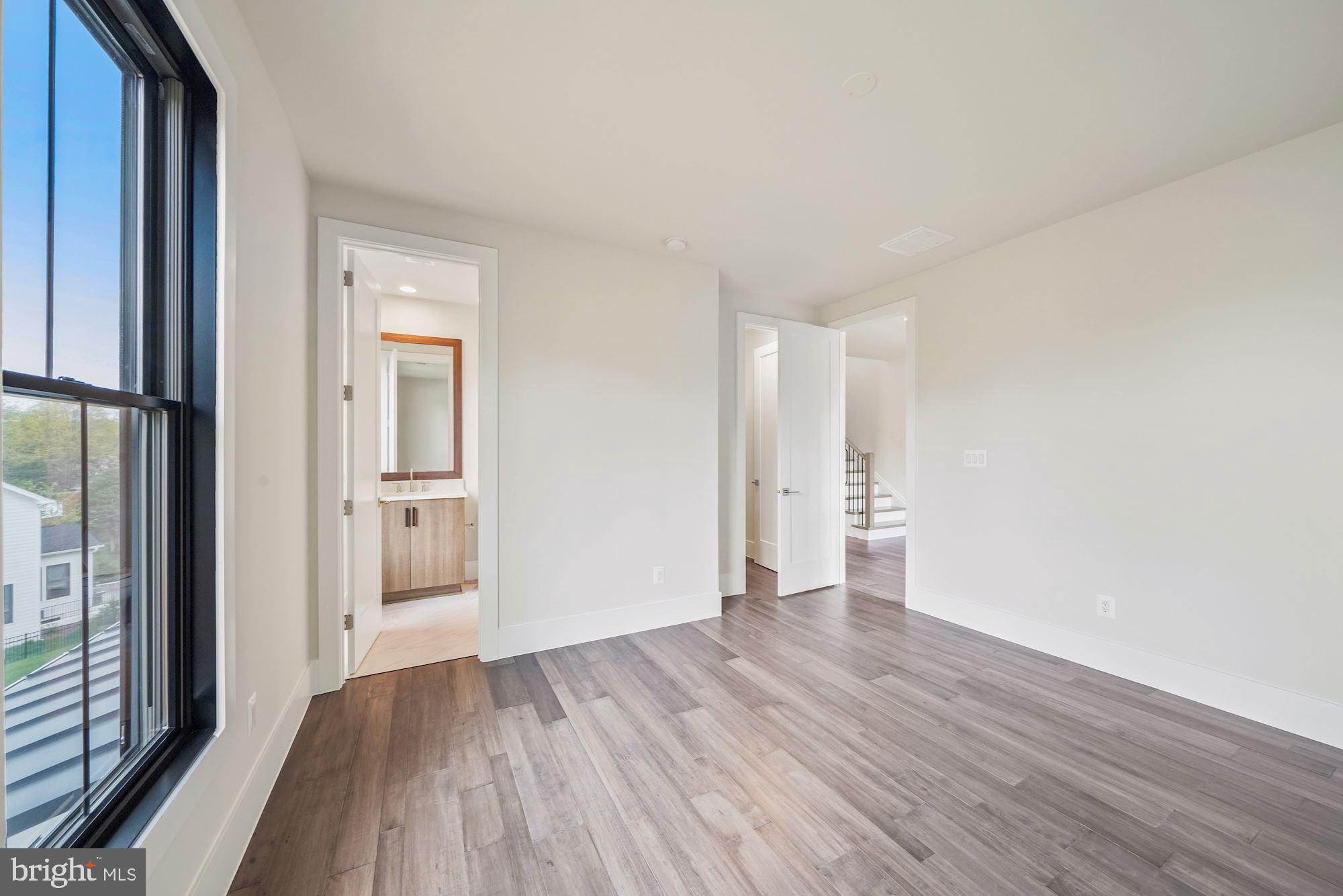 RETREAT AT MCLEAN AND MEHR FARM - Residential