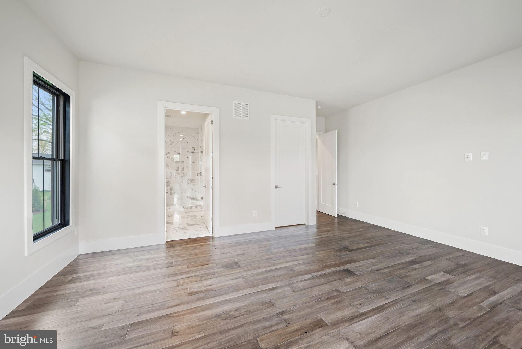 RETREAT AT MCLEAN AND MEHR FARM - Residential