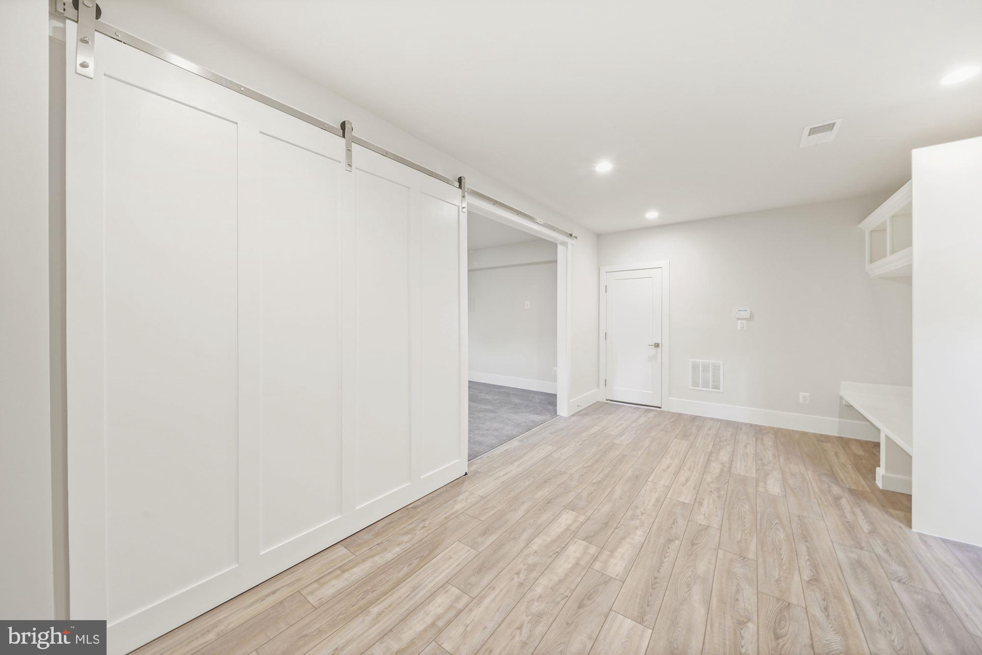 RETREAT AT MCLEAN AND MEHR FARM - Residential