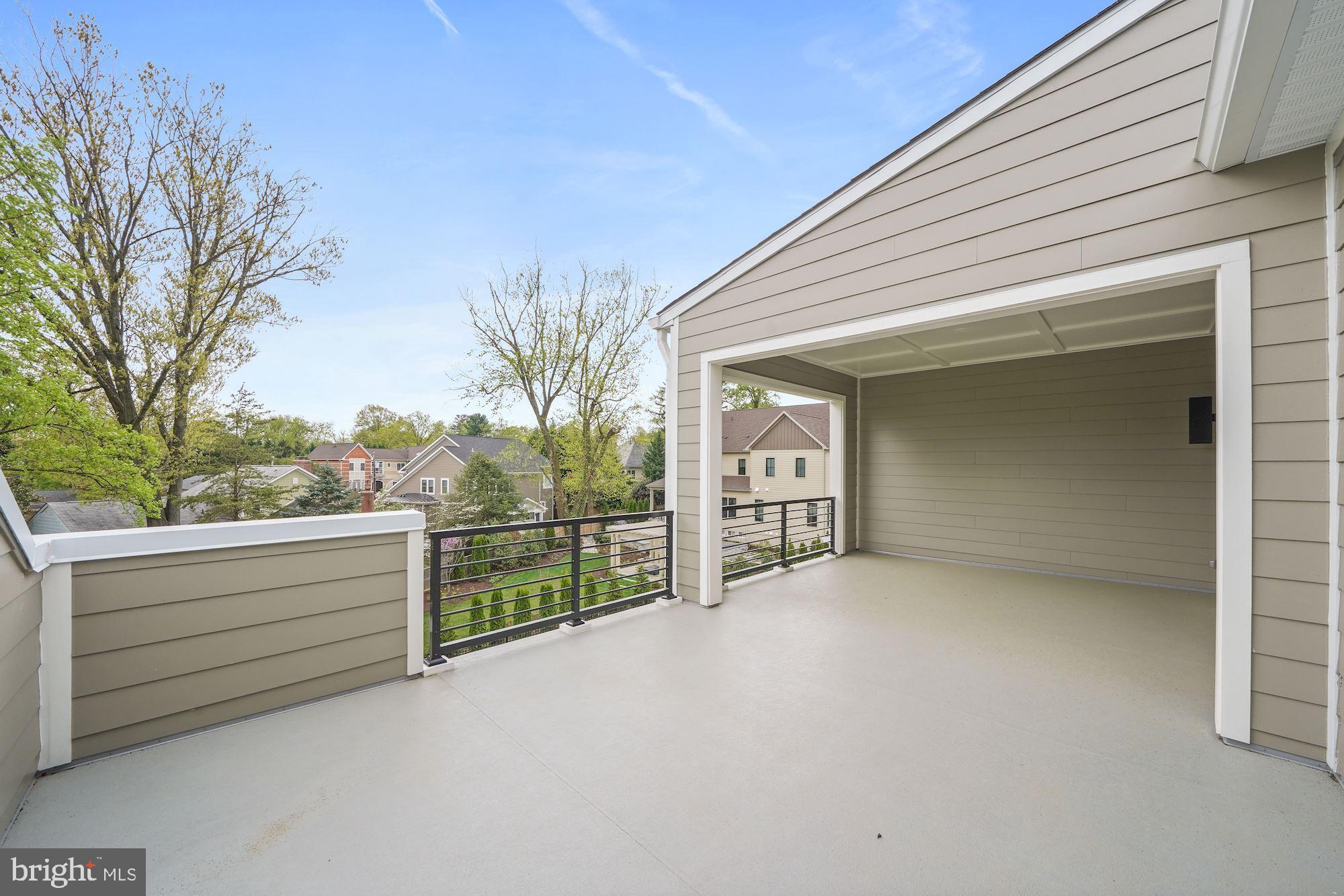 RETREAT AT MCLEAN AND MEHR FARM - Residential