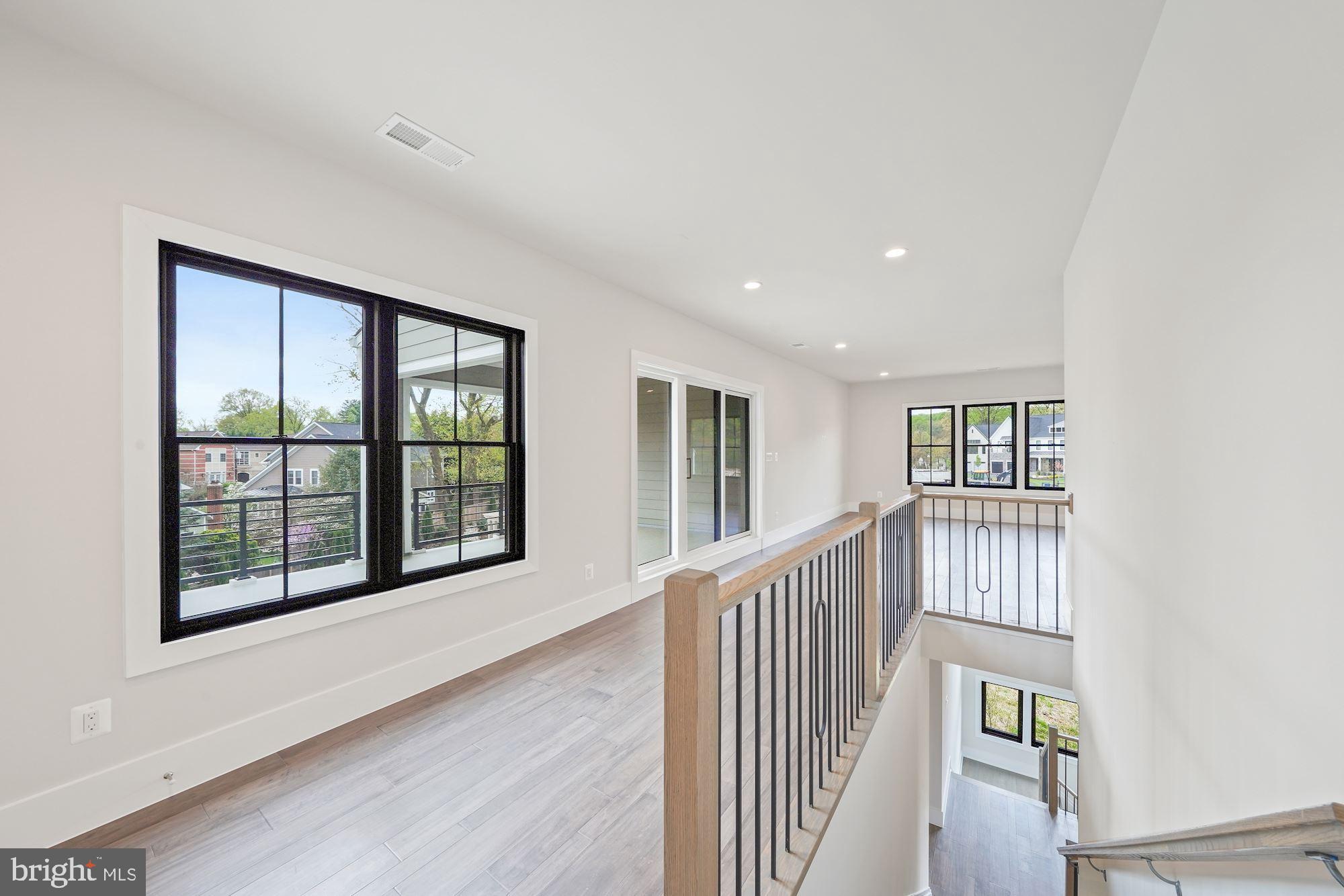 RETREAT AT MCLEAN AND MEHR FARM - Residential