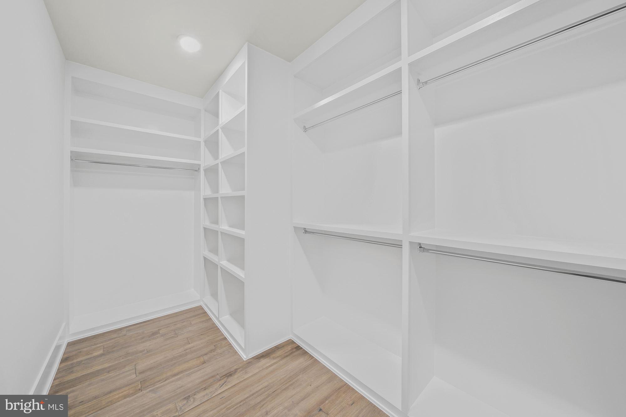 RETREAT AT MCLEAN AND MEHR FARM - Residential