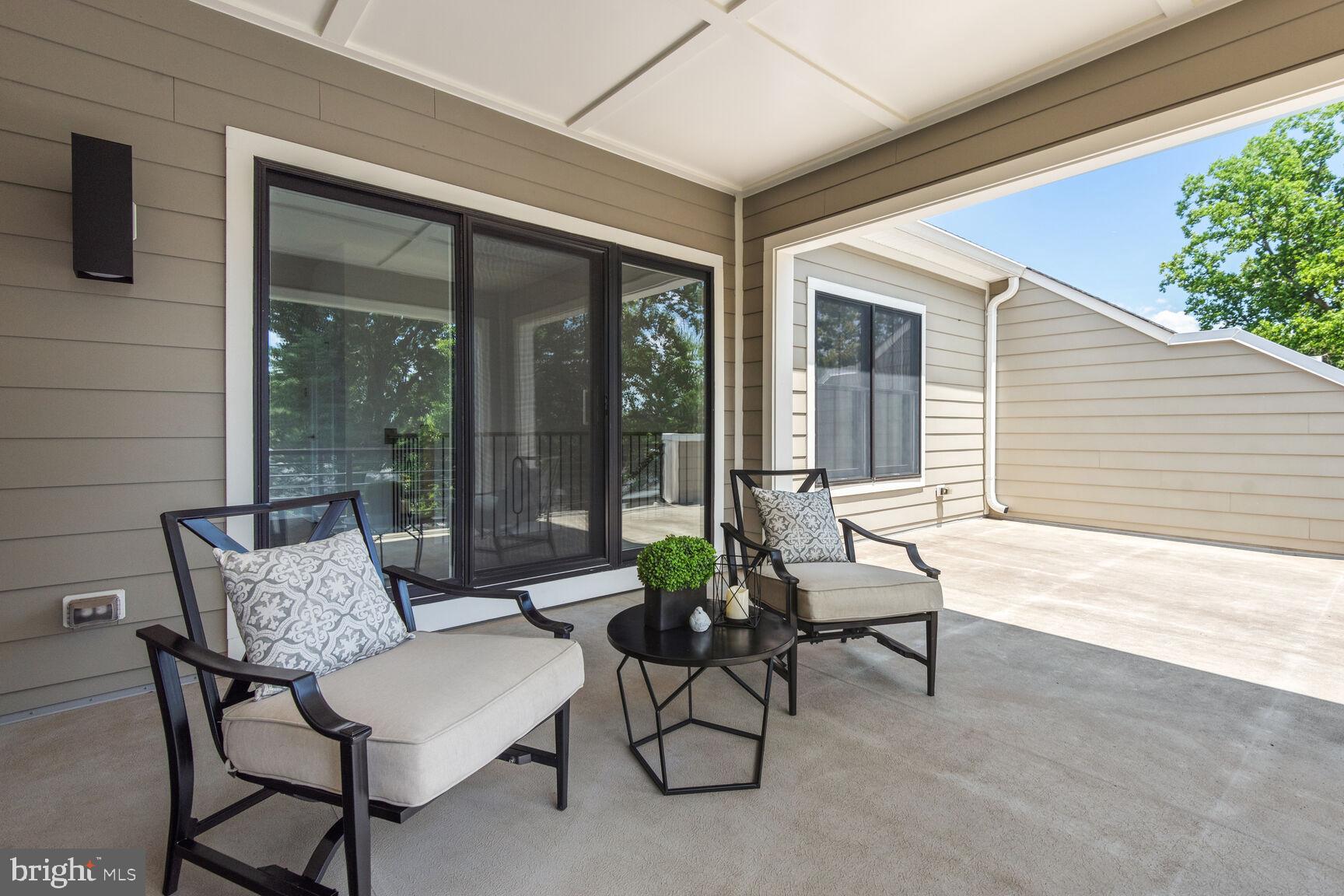 RETREAT AT MCLEAN AND MEHR FARM - Residential