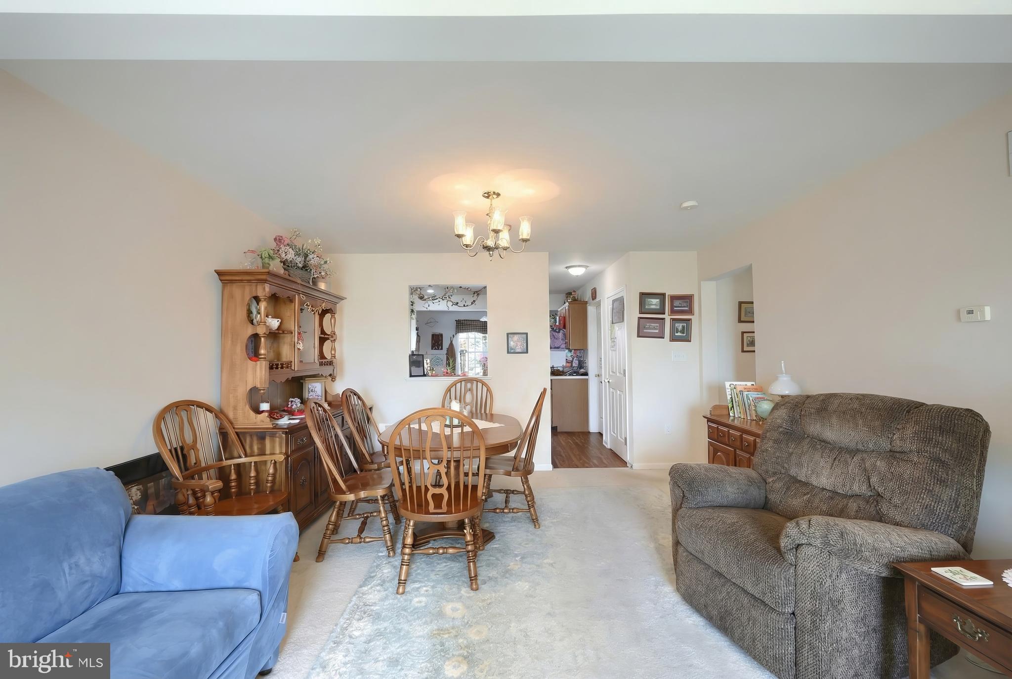 SUMMIT HILLS - Residential