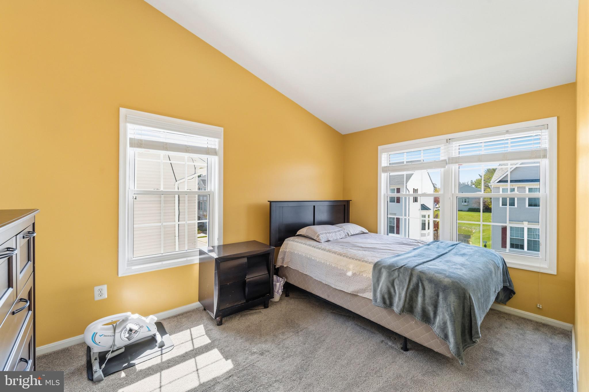 COLUMBIA PARK - Residential