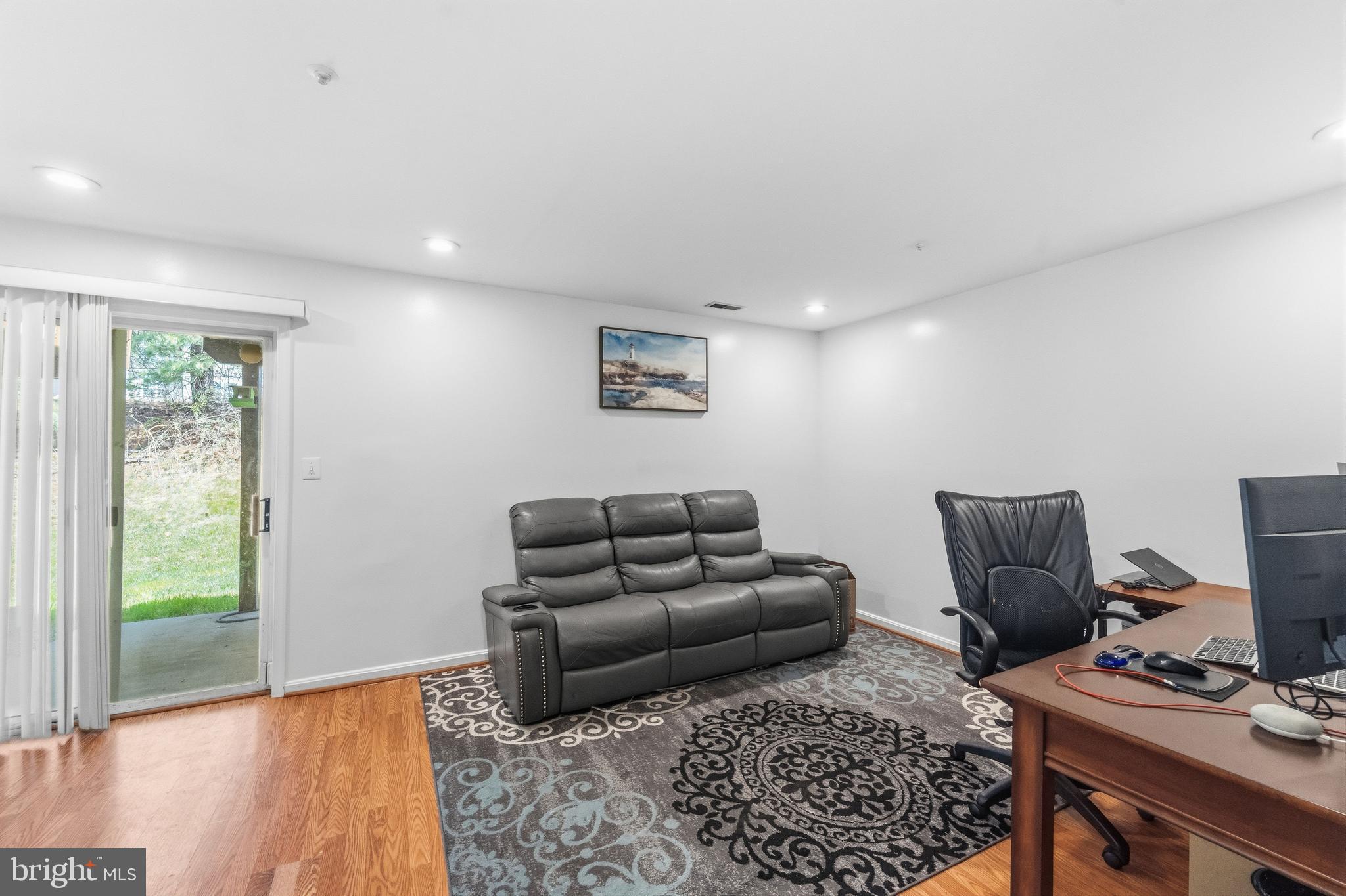 COLUMBIA PARK - Residential