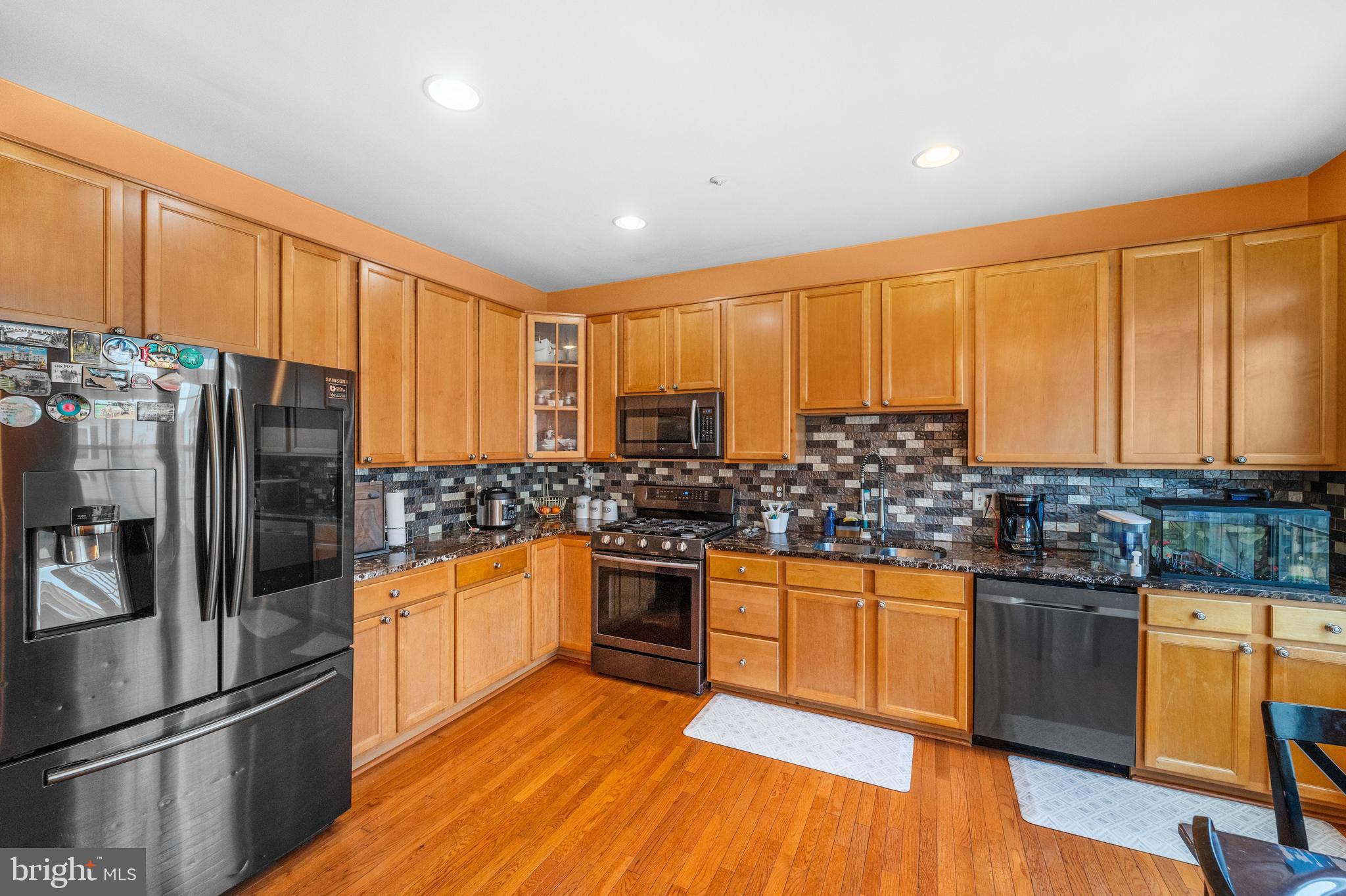 COLUMBIA PARK - Residential