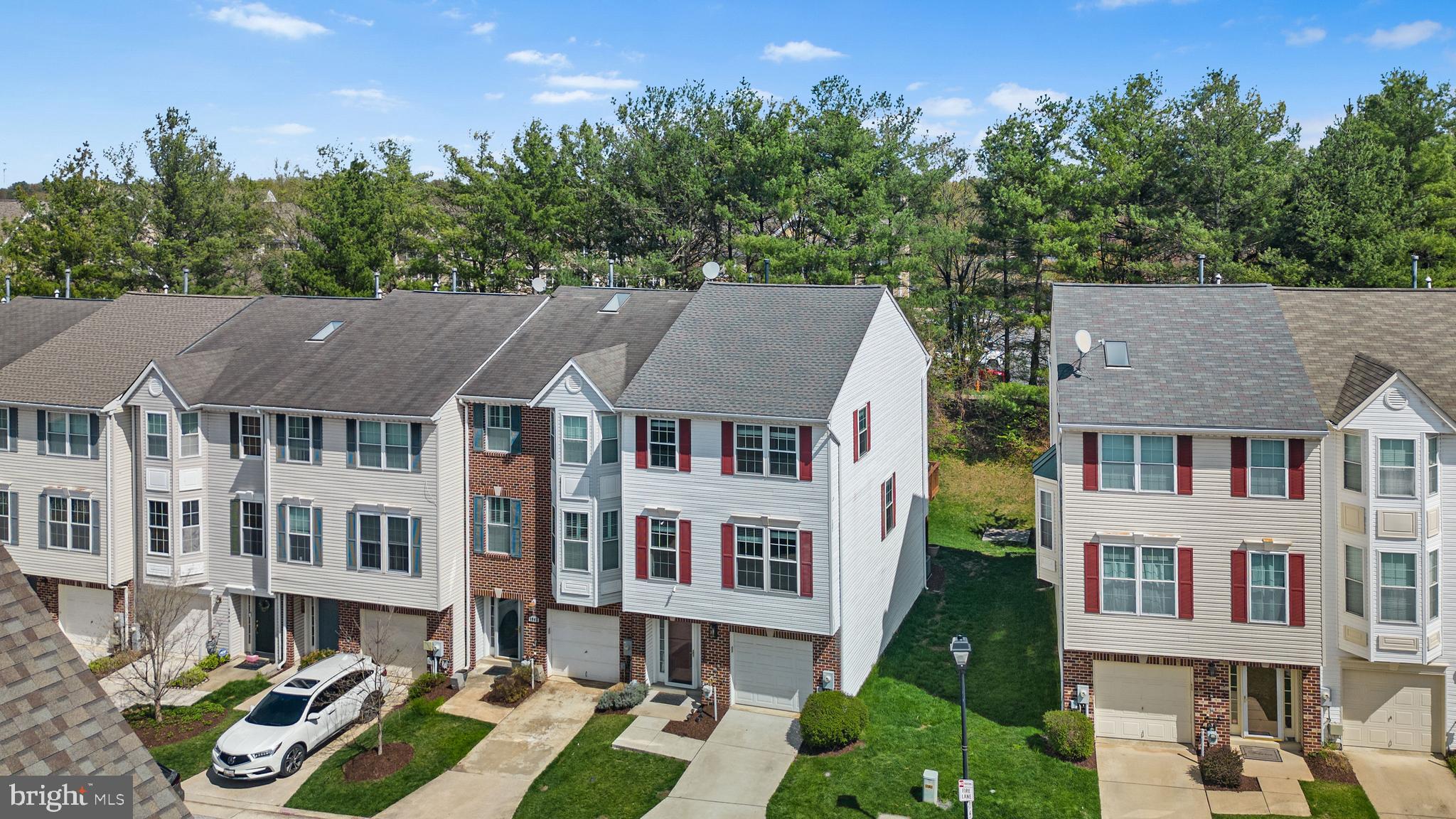 COLUMBIA PARK - Residential