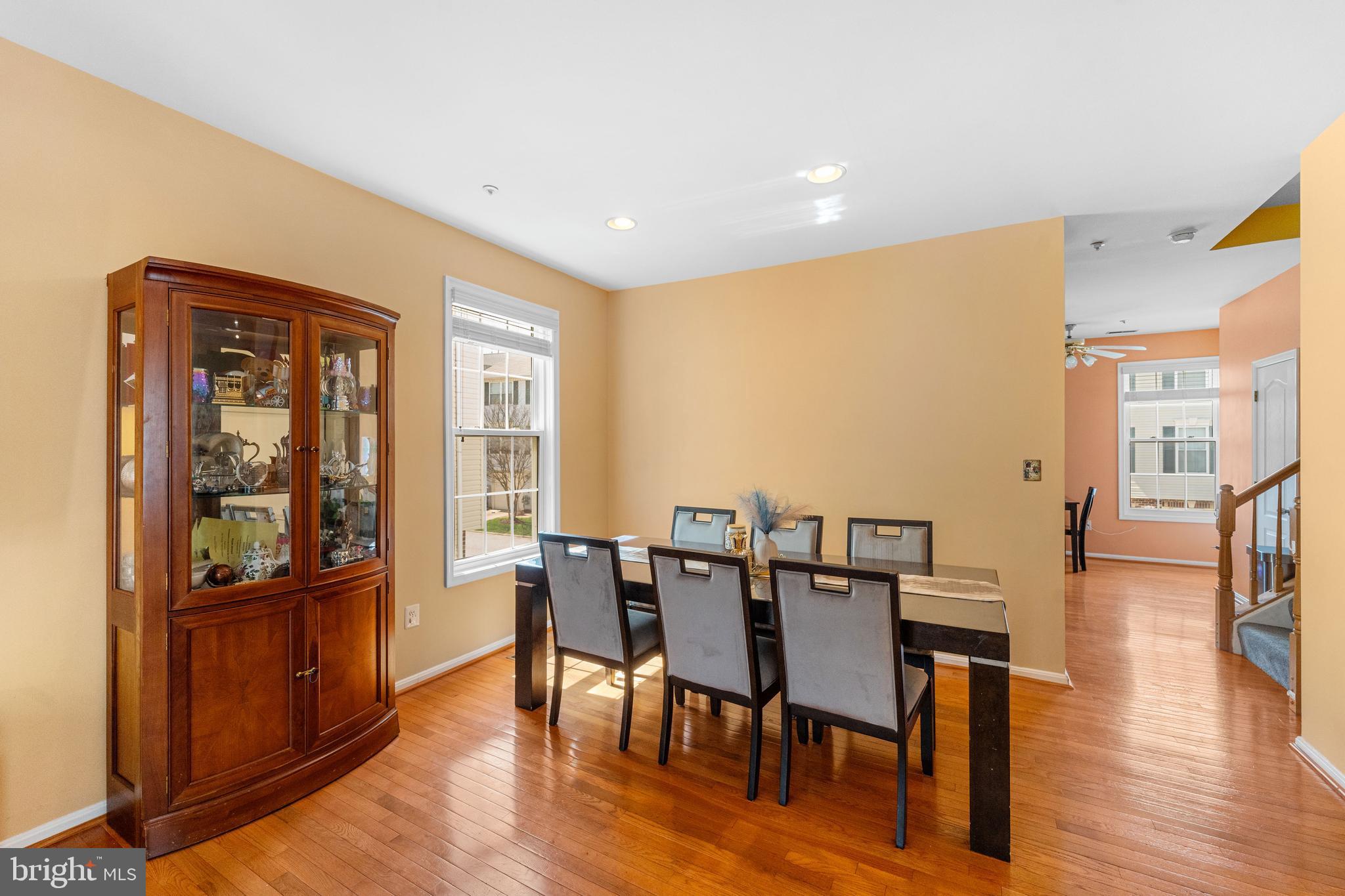 COLUMBIA PARK - Residential