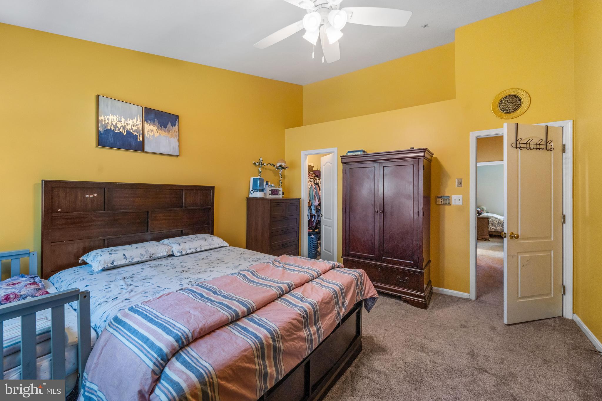 COLUMBIA PARK - Residential