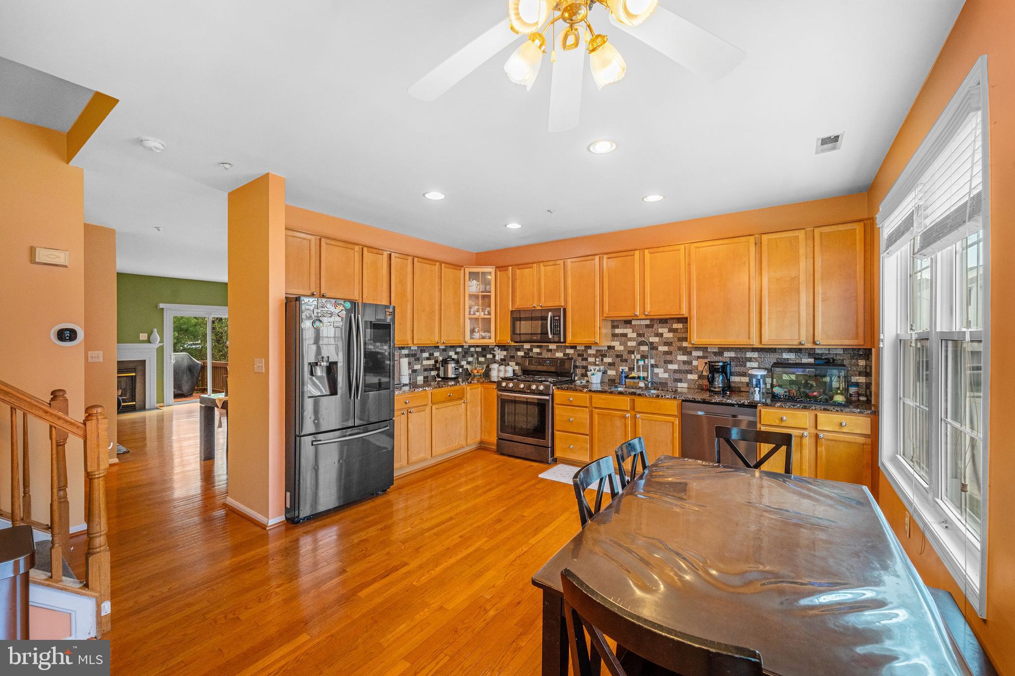 COLUMBIA PARK - Residential