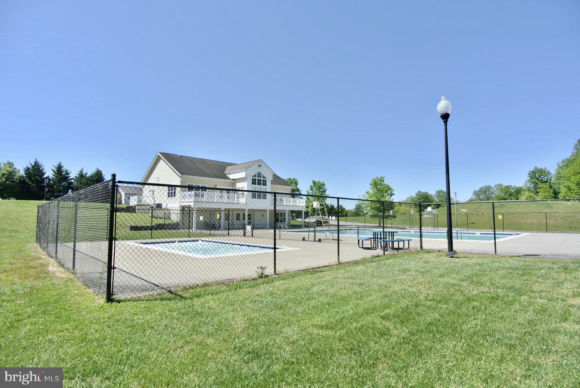 MONMOUTH MEADOWS - Residential