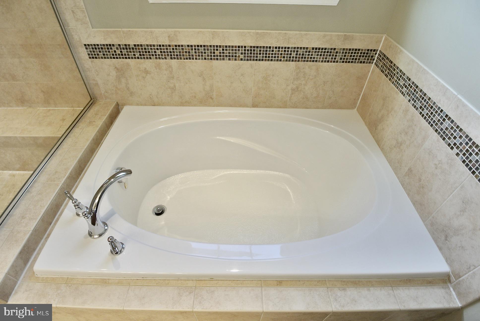 MONMOUTH MEADOWS - Residential