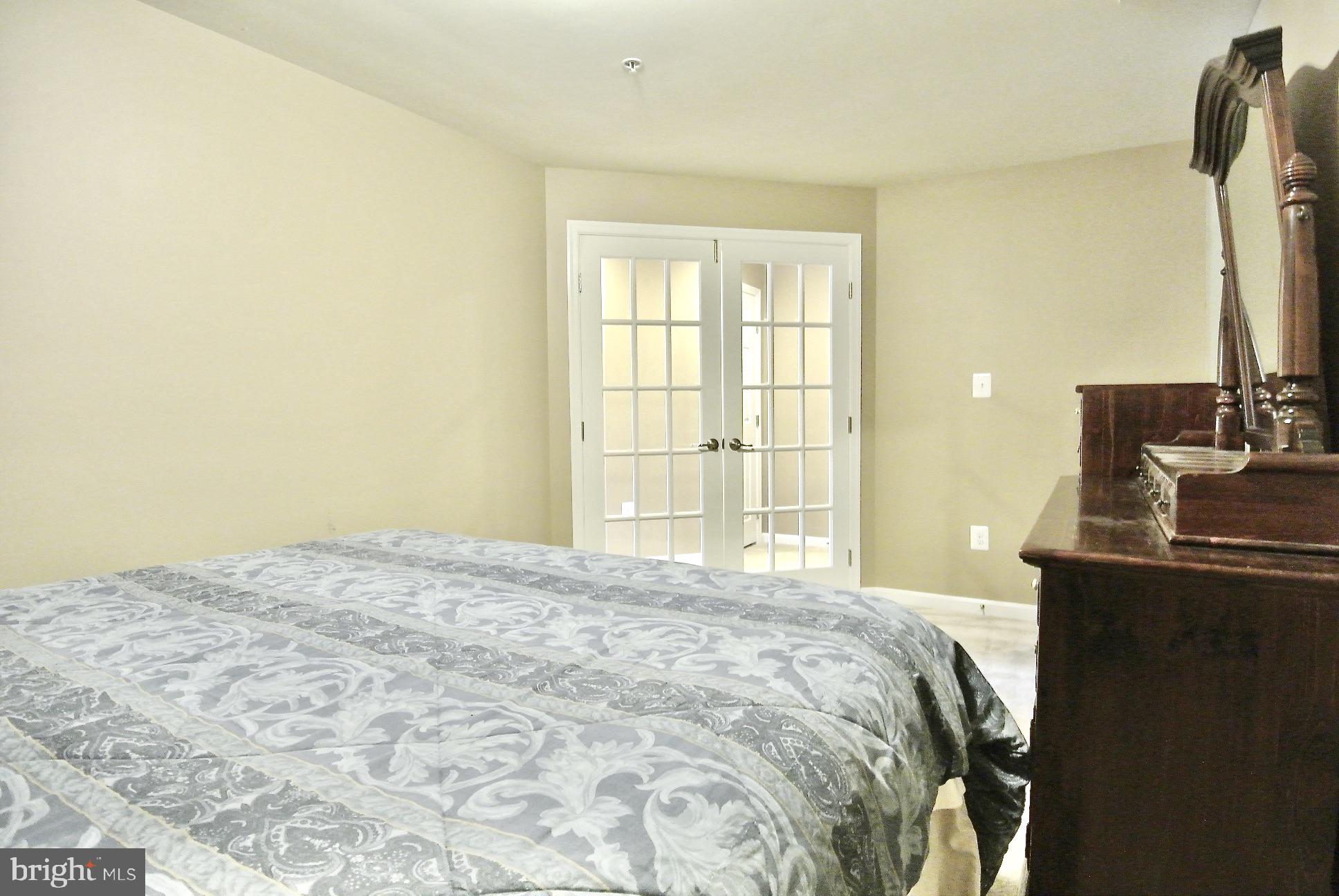 MONMOUTH MEADOWS - Residential