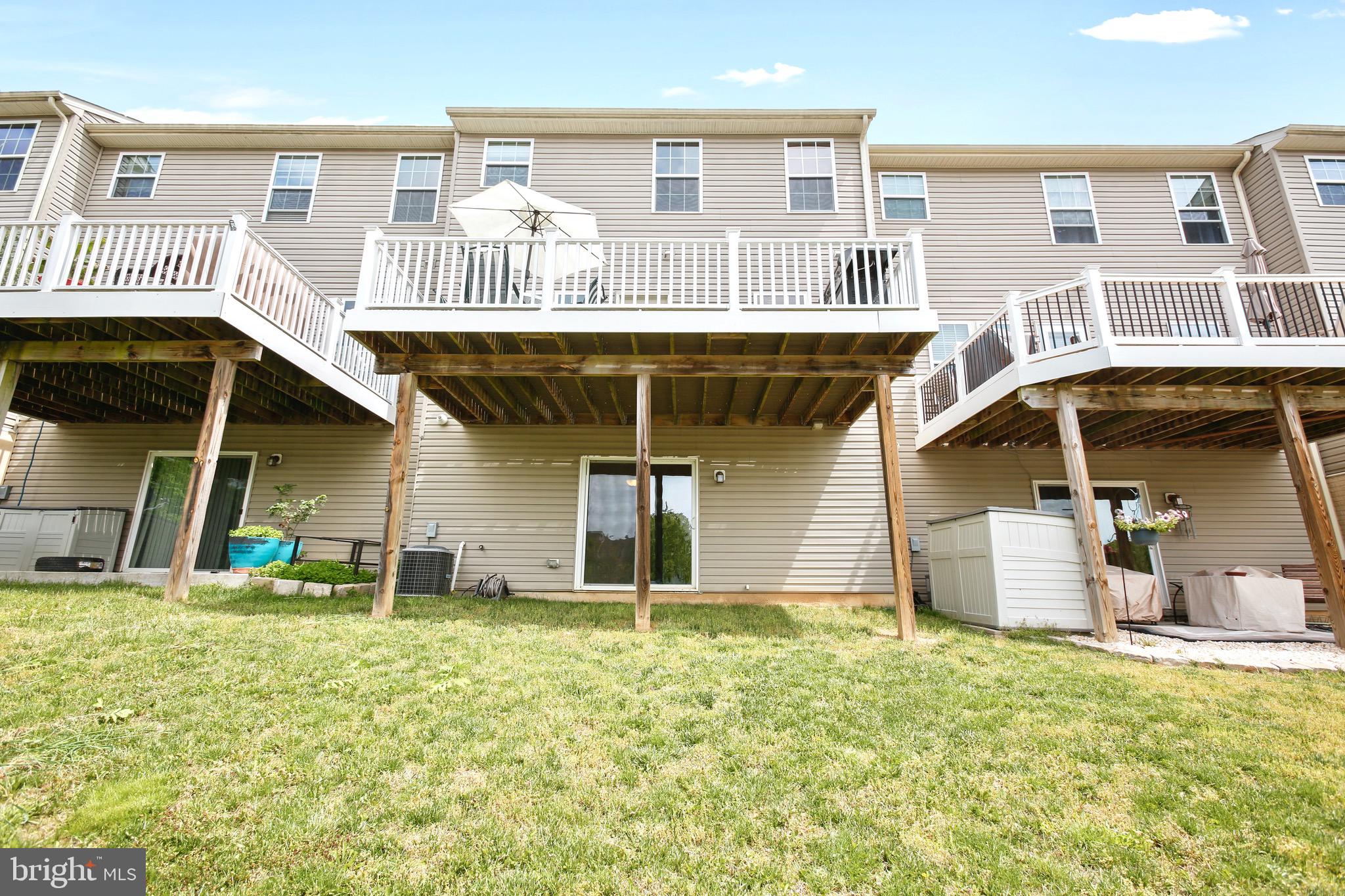 MONMOUTH MEADOWS - Residential