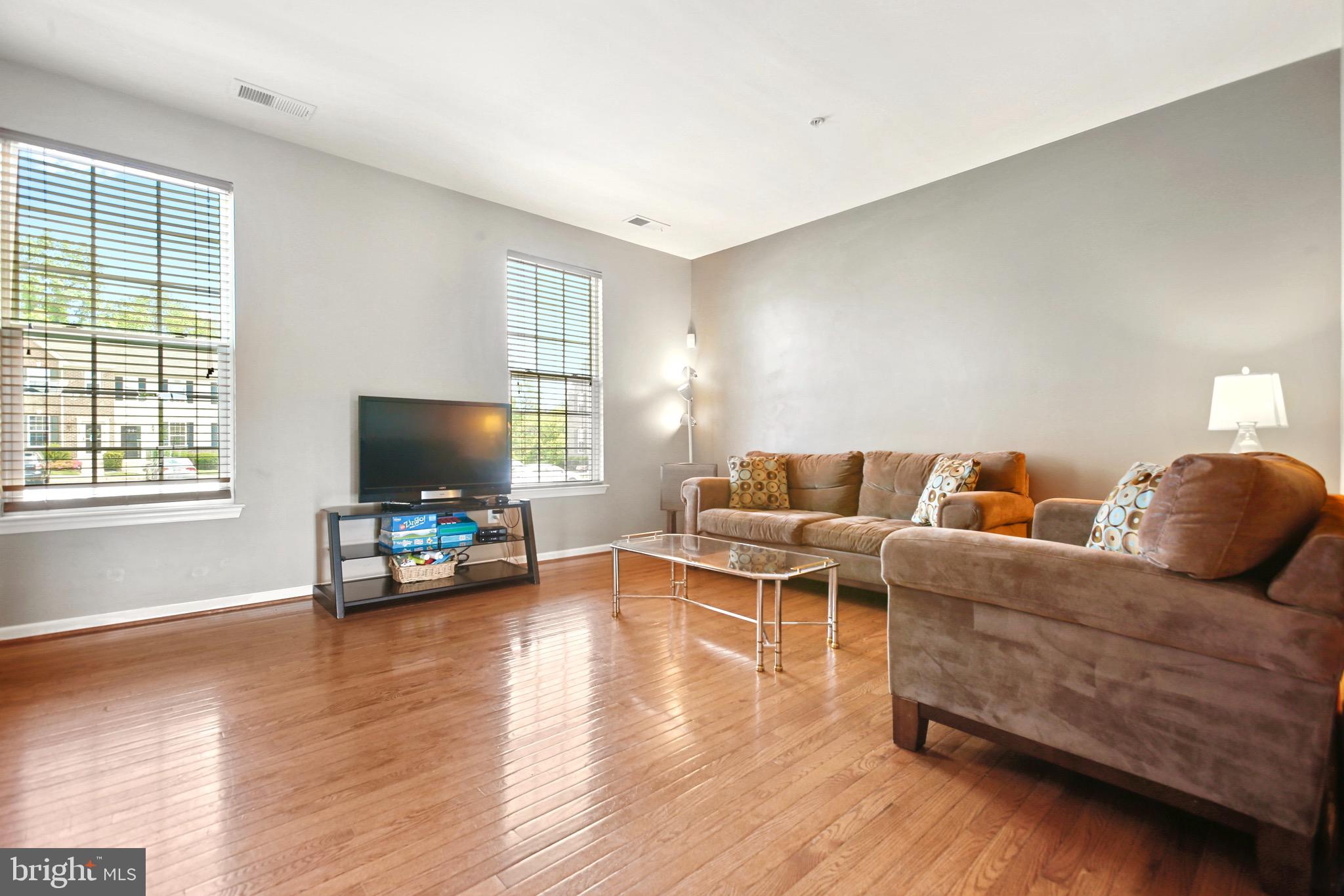 MONMOUTH MEADOWS - Residential