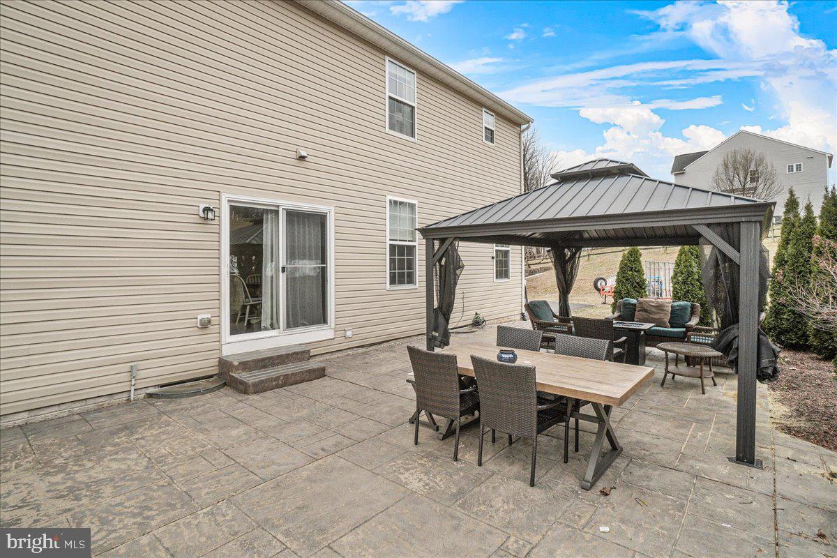 POPLAR RIDGE - Residential