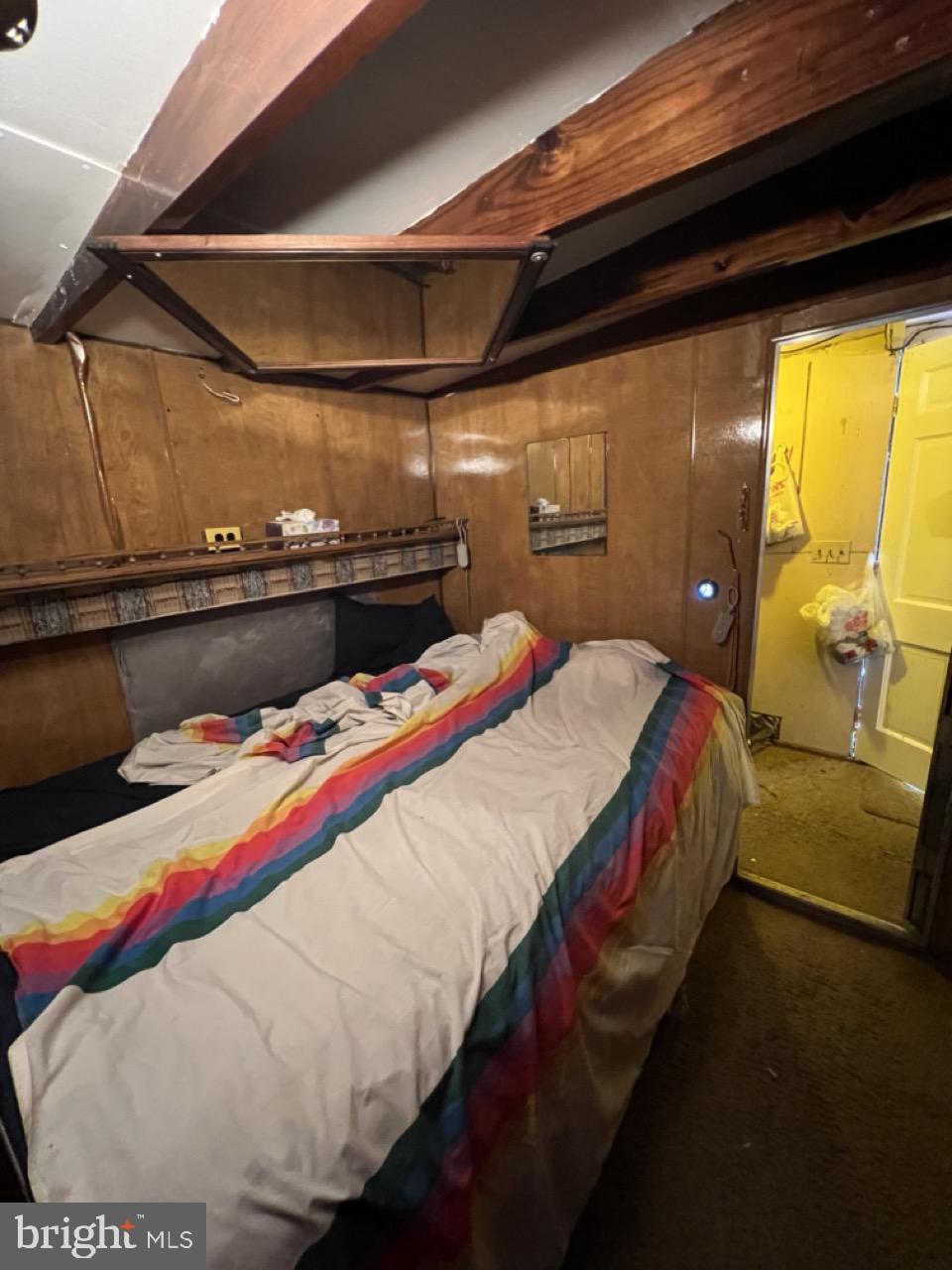 OLD MOUNTAIN RUN - Residential