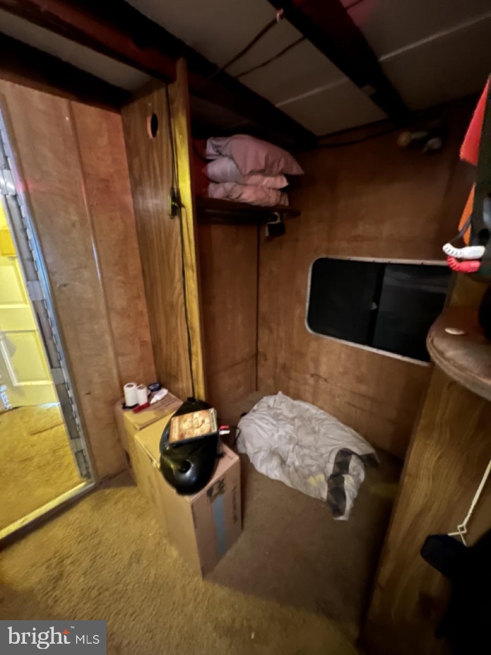 OLD MOUNTAIN RUN - Residential