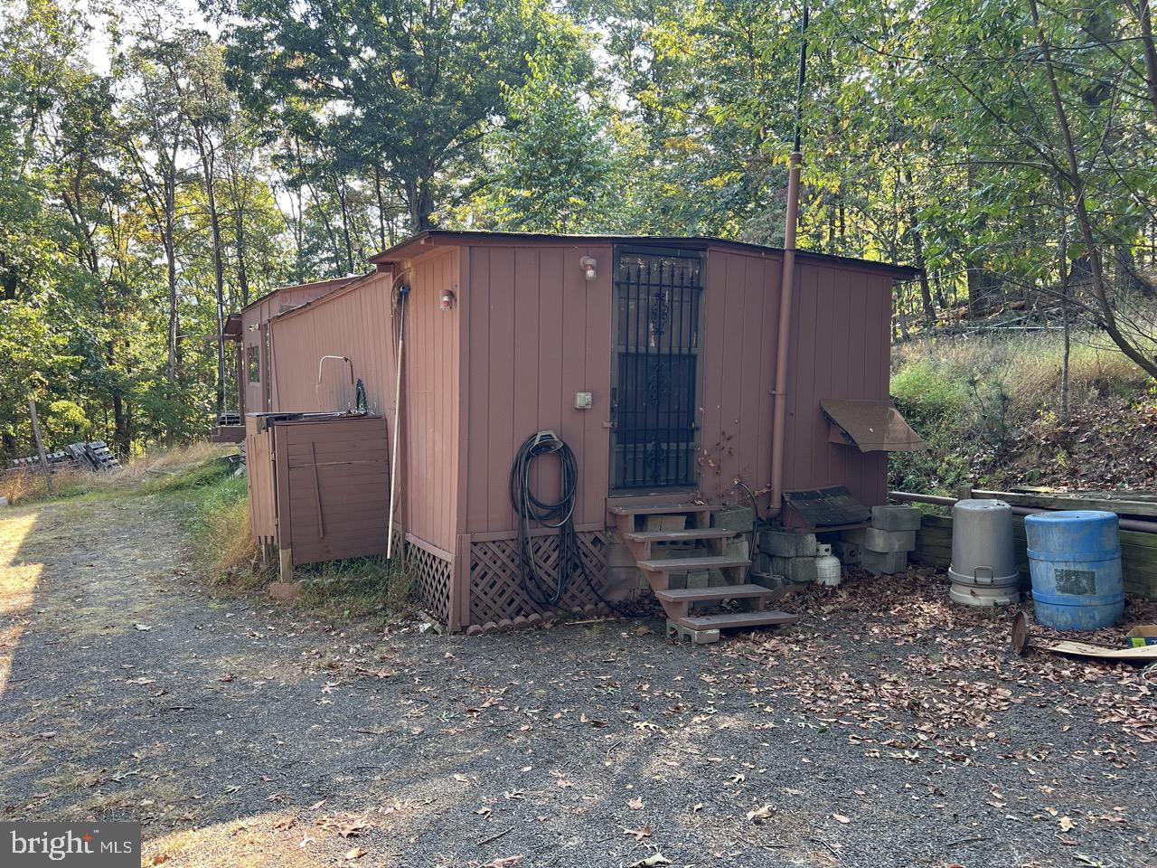 OLD MOUNTAIN RUN - Residential