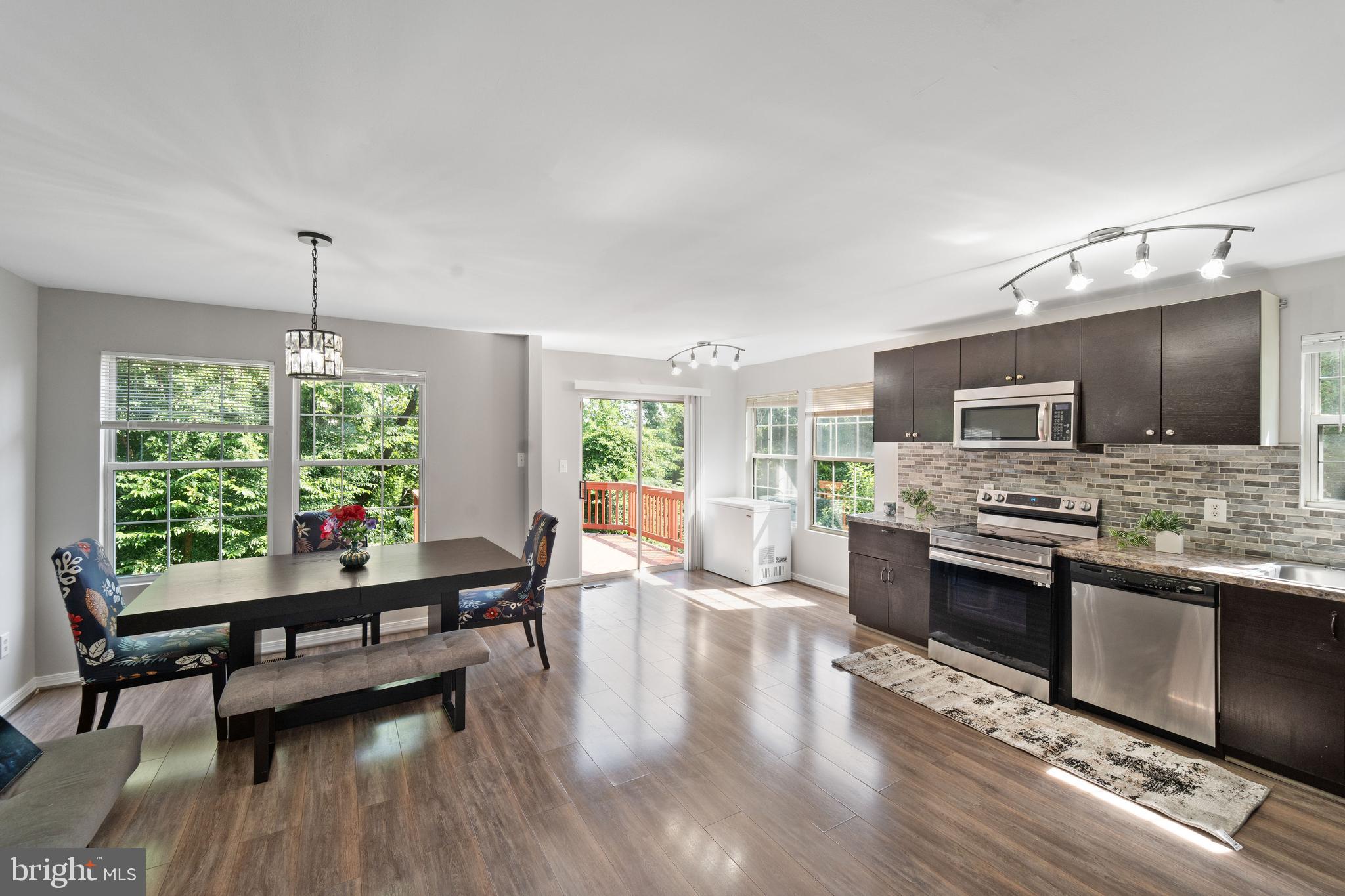 DAWSONS RIDGE - Residential