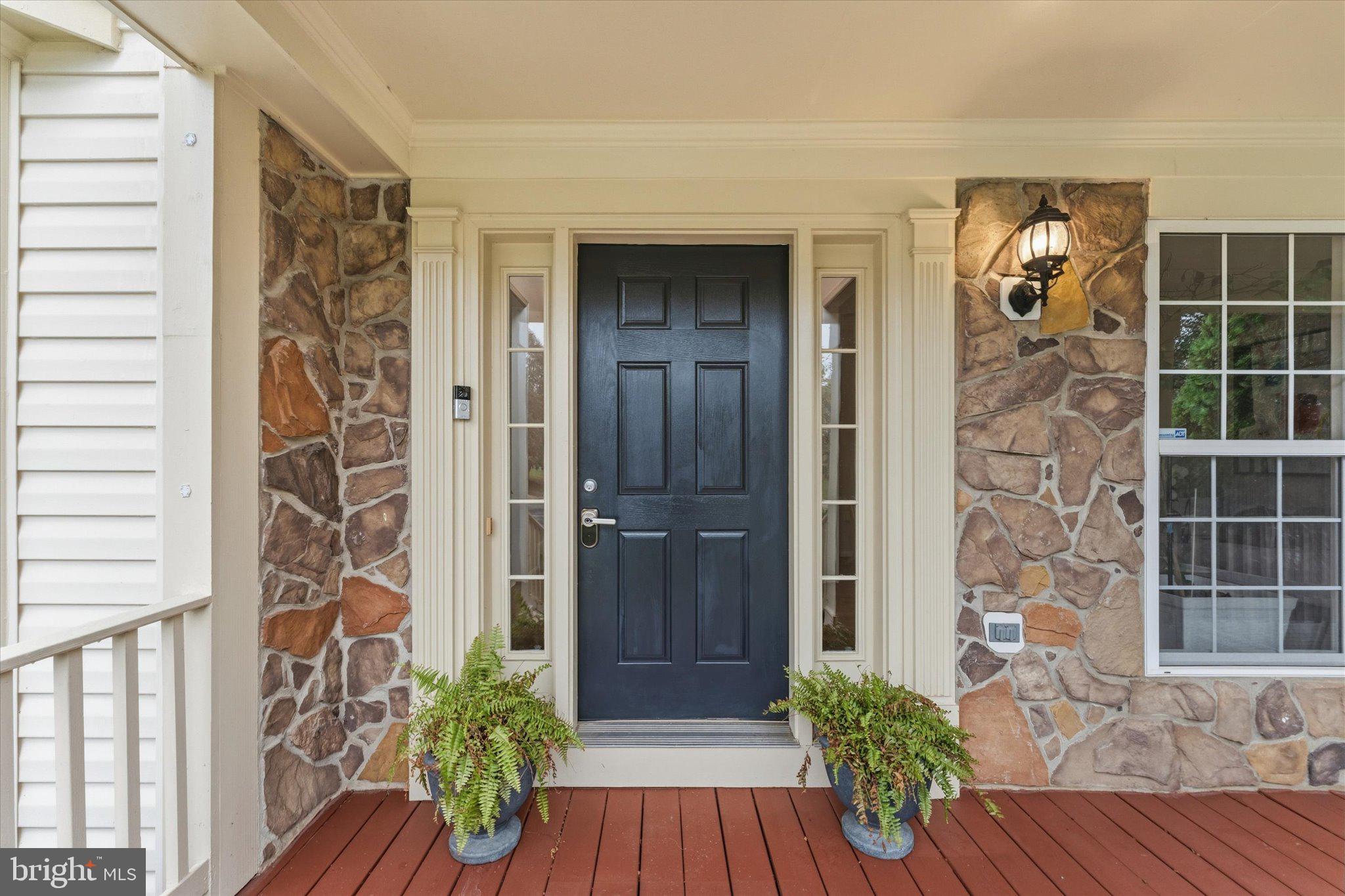 43250 MEADOWOOD COURT