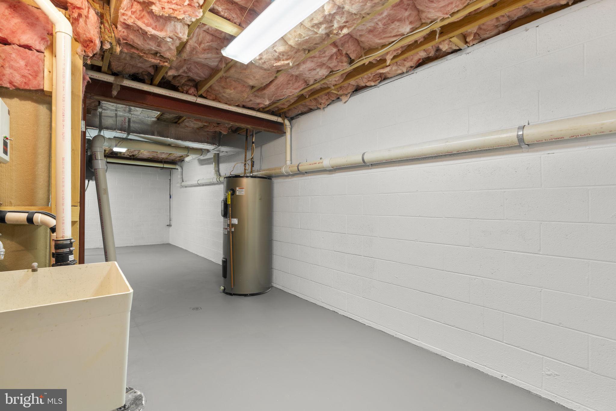 BRADFORD ESTATES - Residential